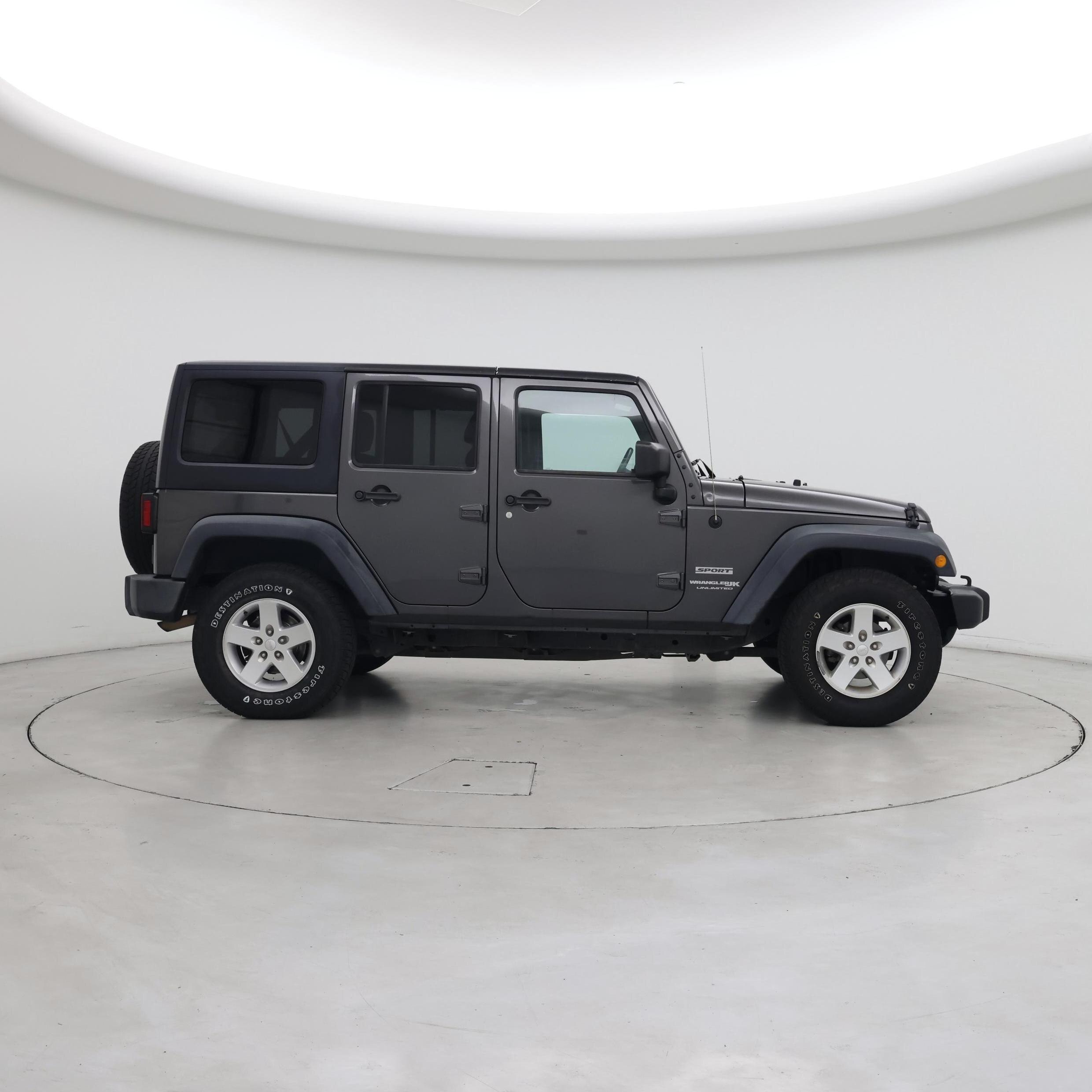 Thumbnail: 2018 Jeep Wrangler - 7