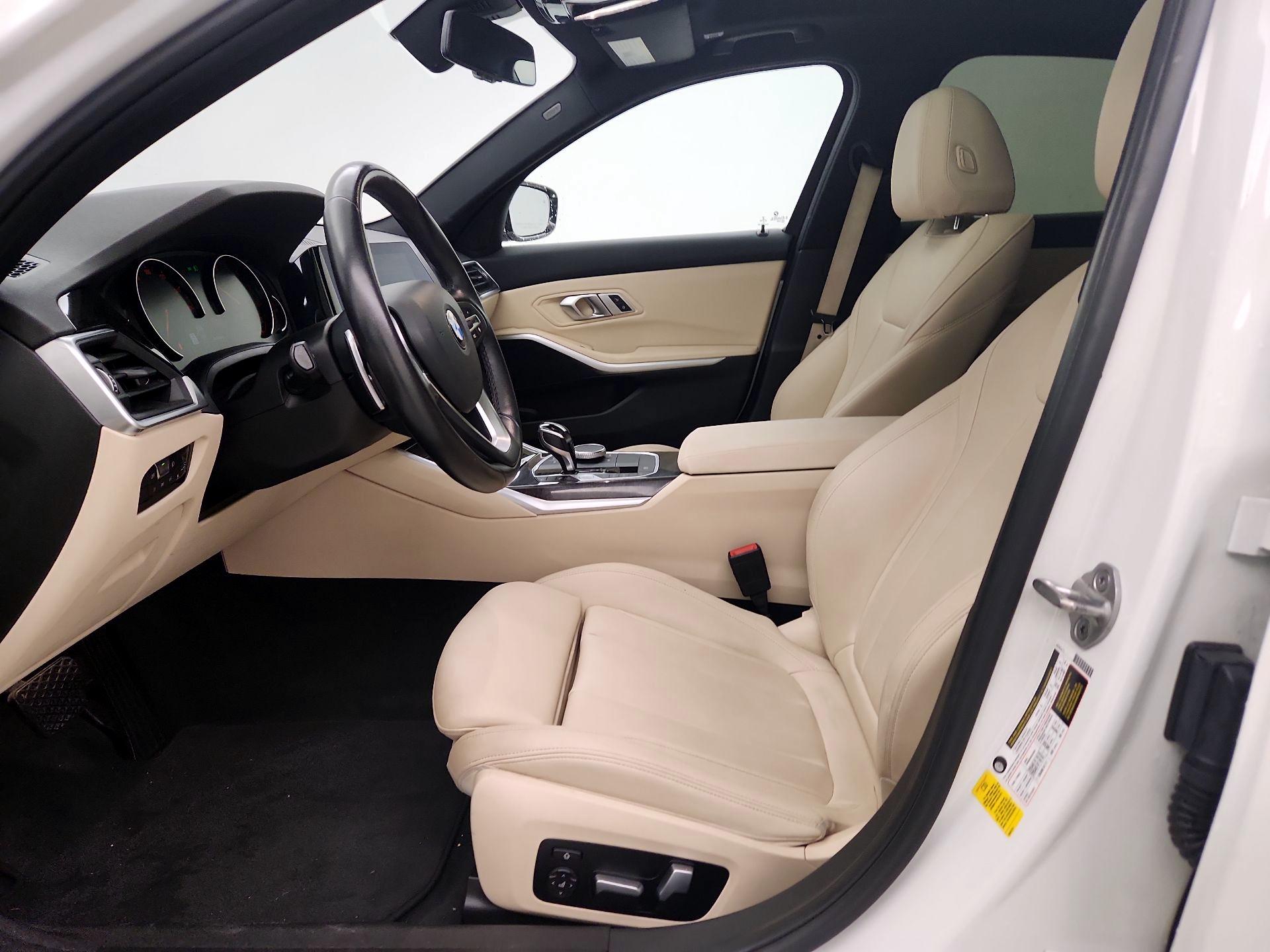 Thumbnail: 2020 BMW 3 Series - 11