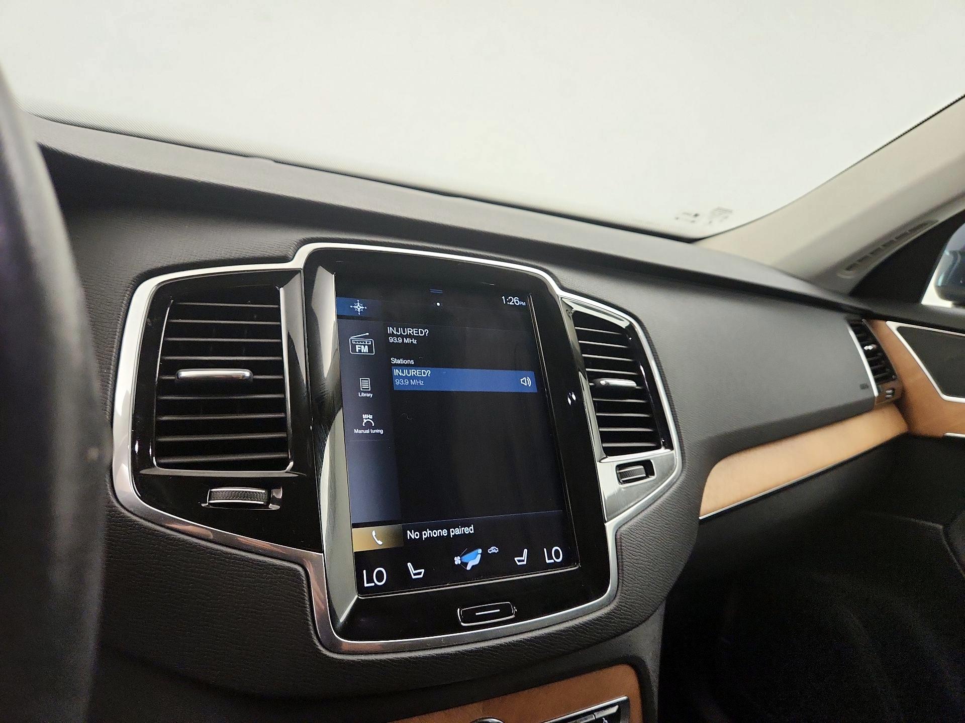 Thumbnail: 2021 Volvo XC90 - 16