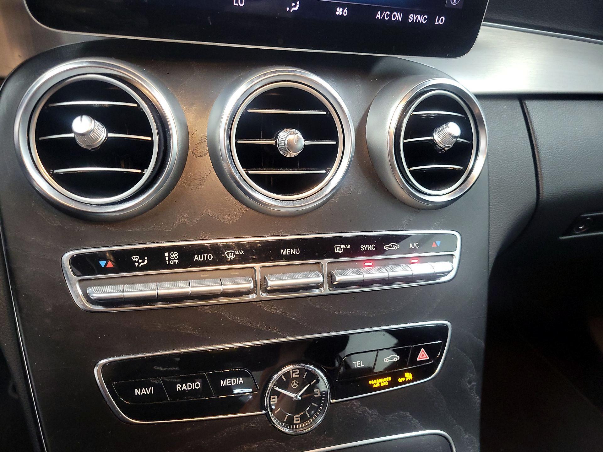 Thumbnail: 2019 Mercedes-Benz C-Class - 15