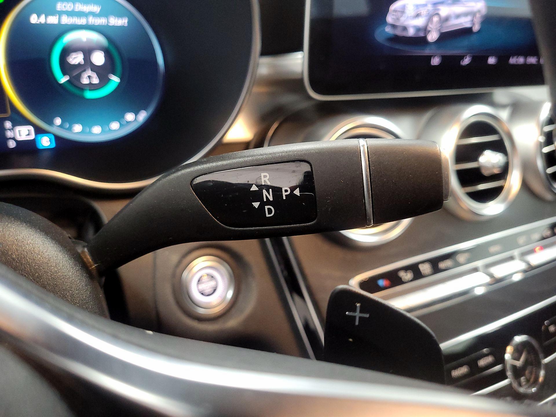 Thumbnail: 2019 Mercedes-Benz C-Class - 16