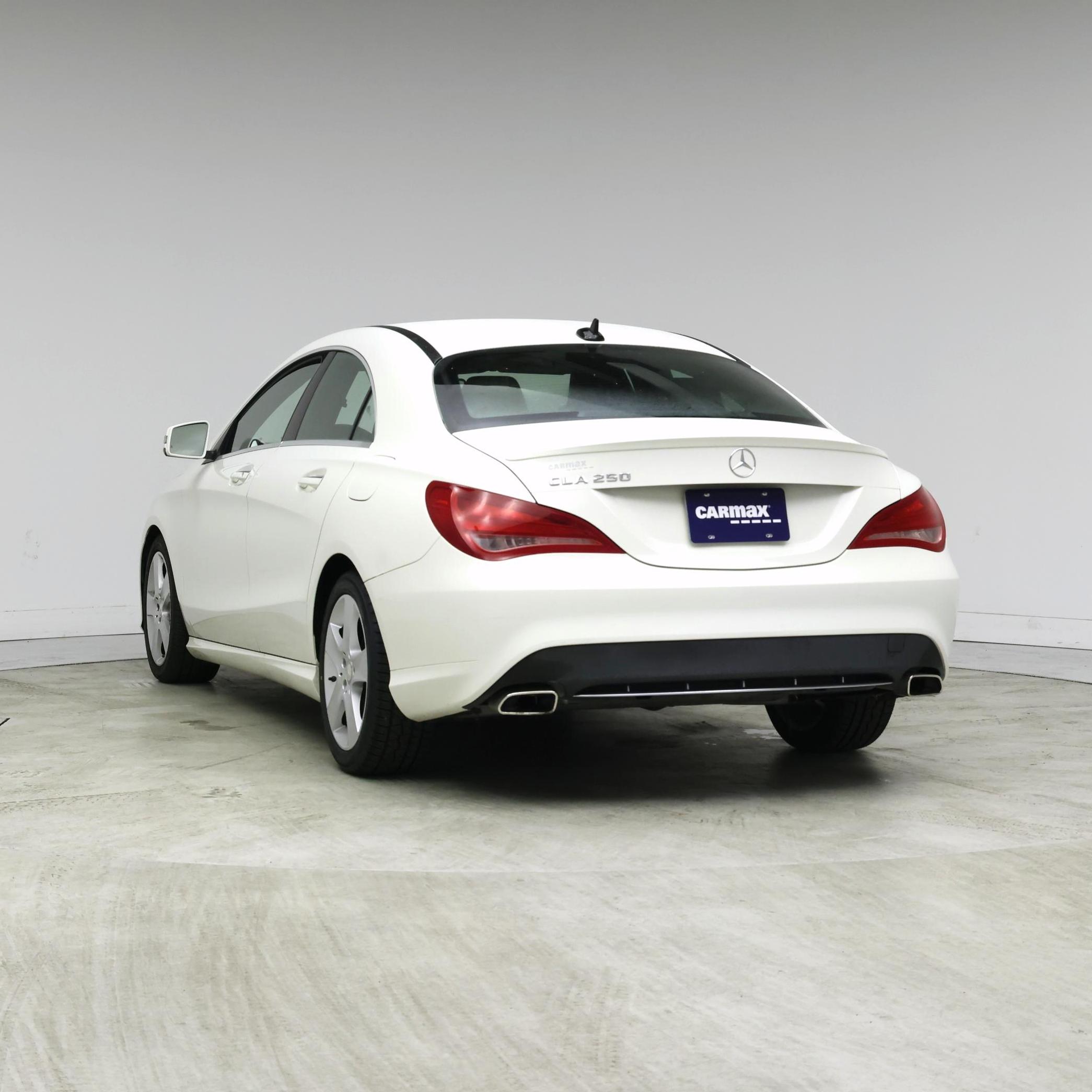 Thumbnail: 2015 Mercedes-Benz CLA - 2