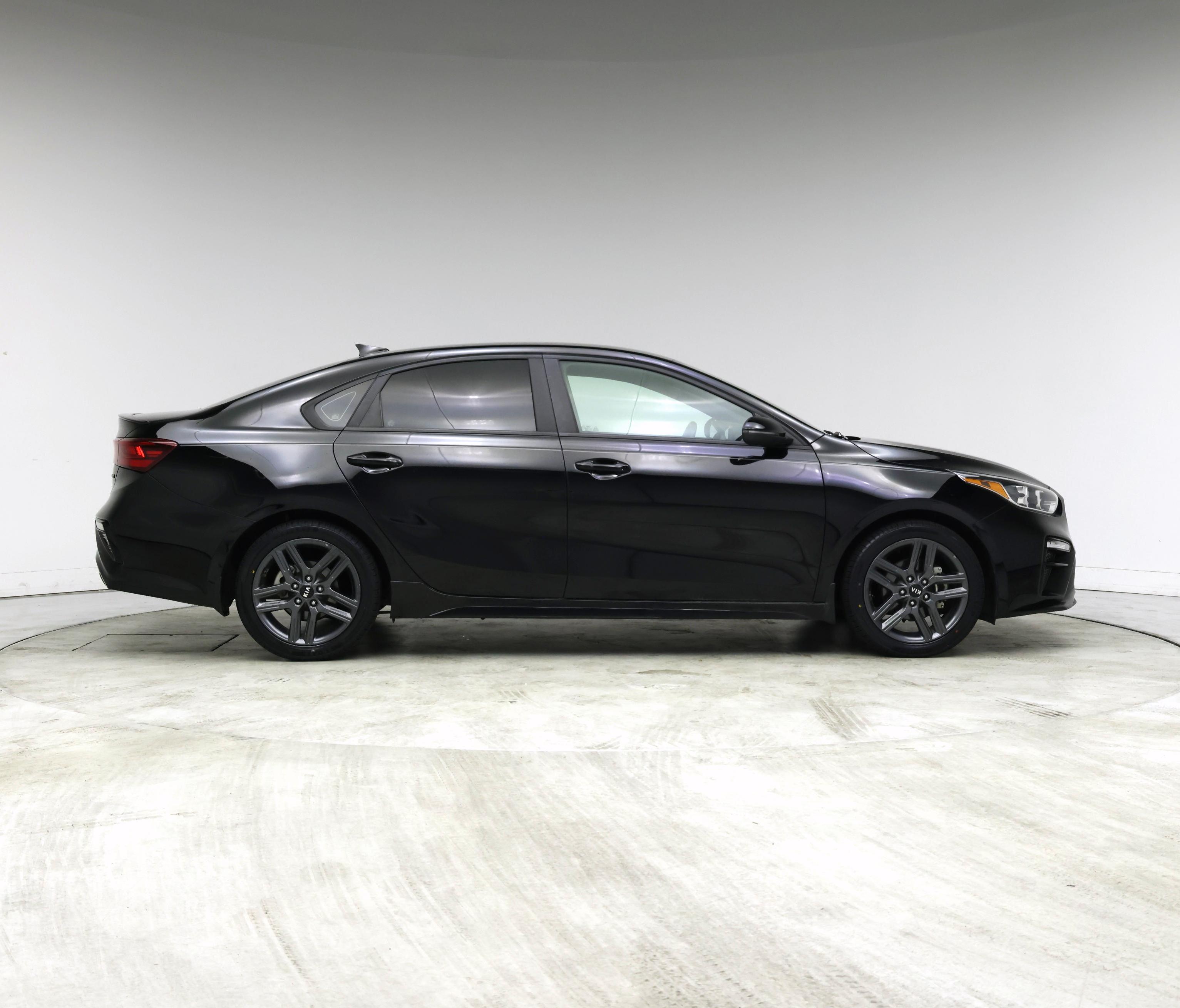 Thumbnail: 2021 Kia Forte - 7