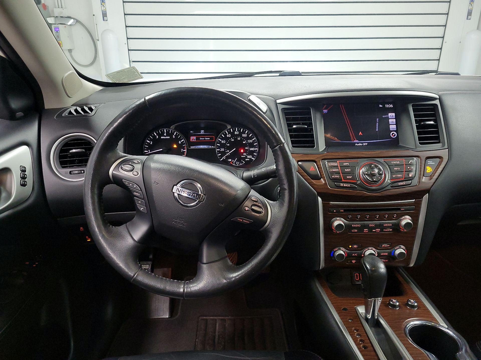 Thumbnail: 2018 Nissan Pathfinder - 10