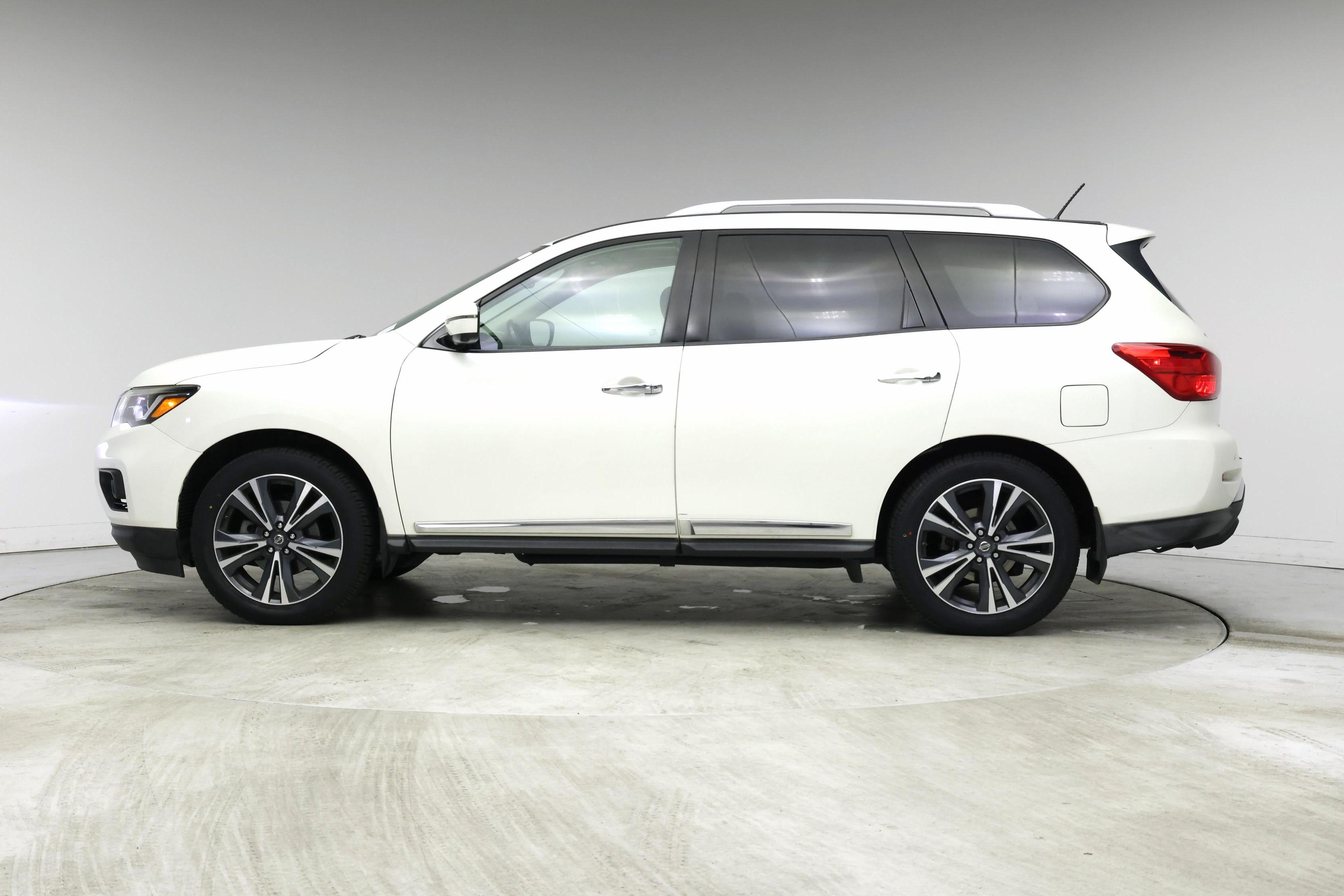 Thumbnail: 2018 Nissan Pathfinder - 3