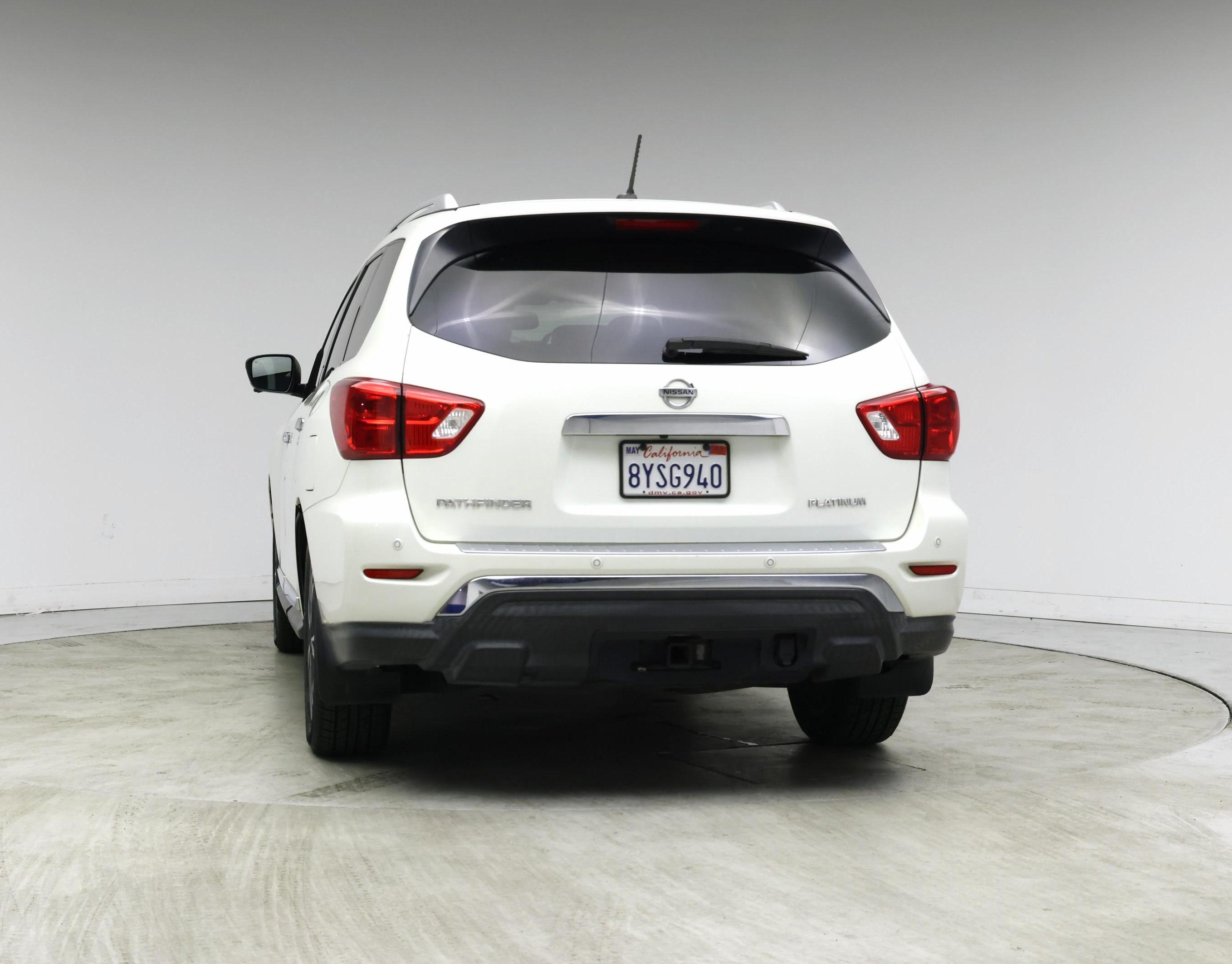Thumbnail: 2018 Nissan Pathfinder - 6
