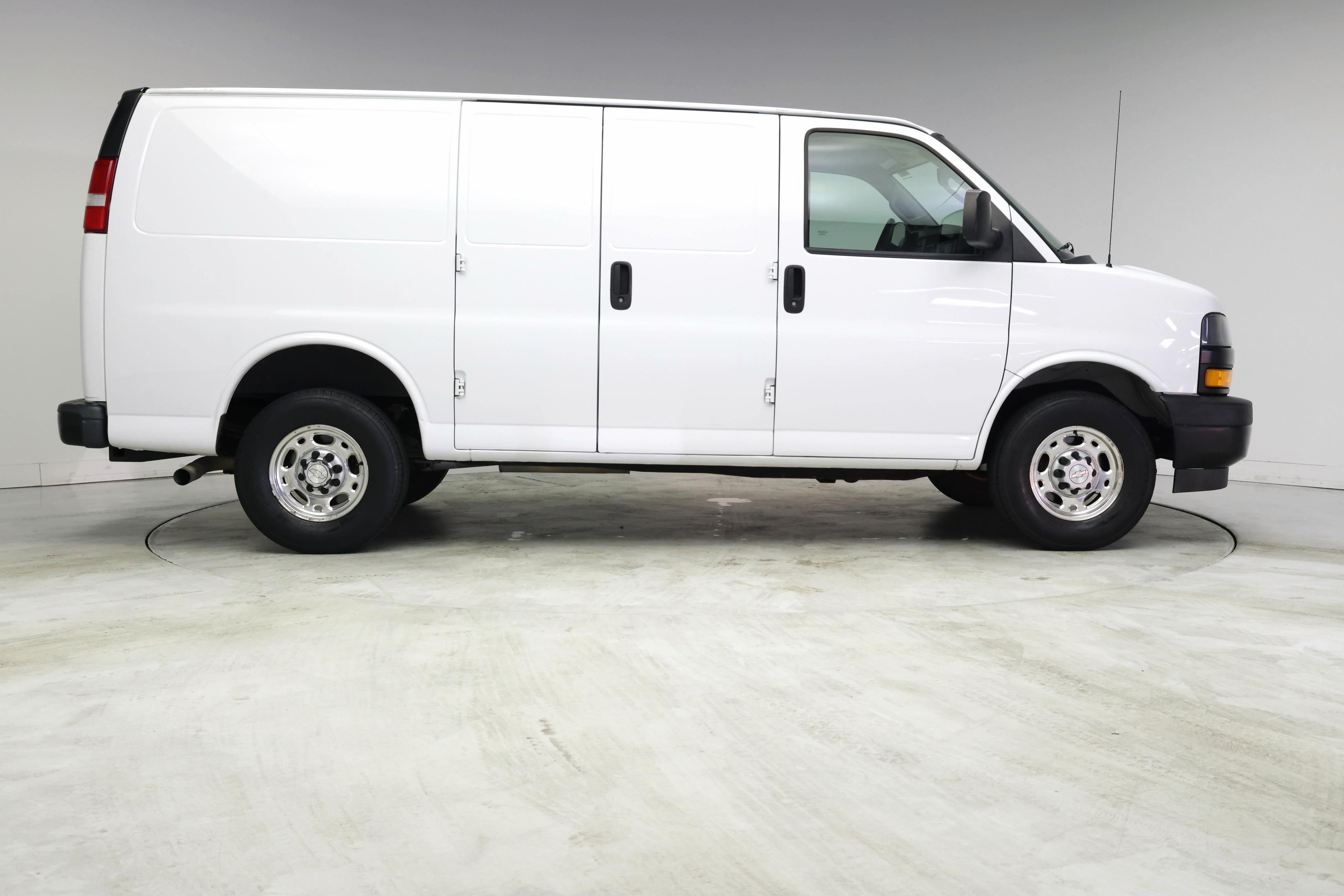 Thumbnail: 2019 Chevrolet Express - 7