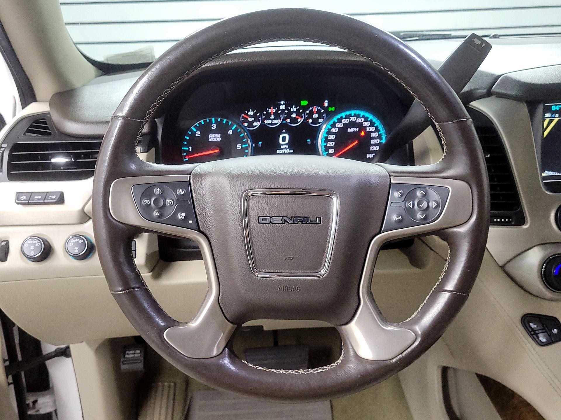 Thumbnail: 2019 GMC Yukon XL - 10