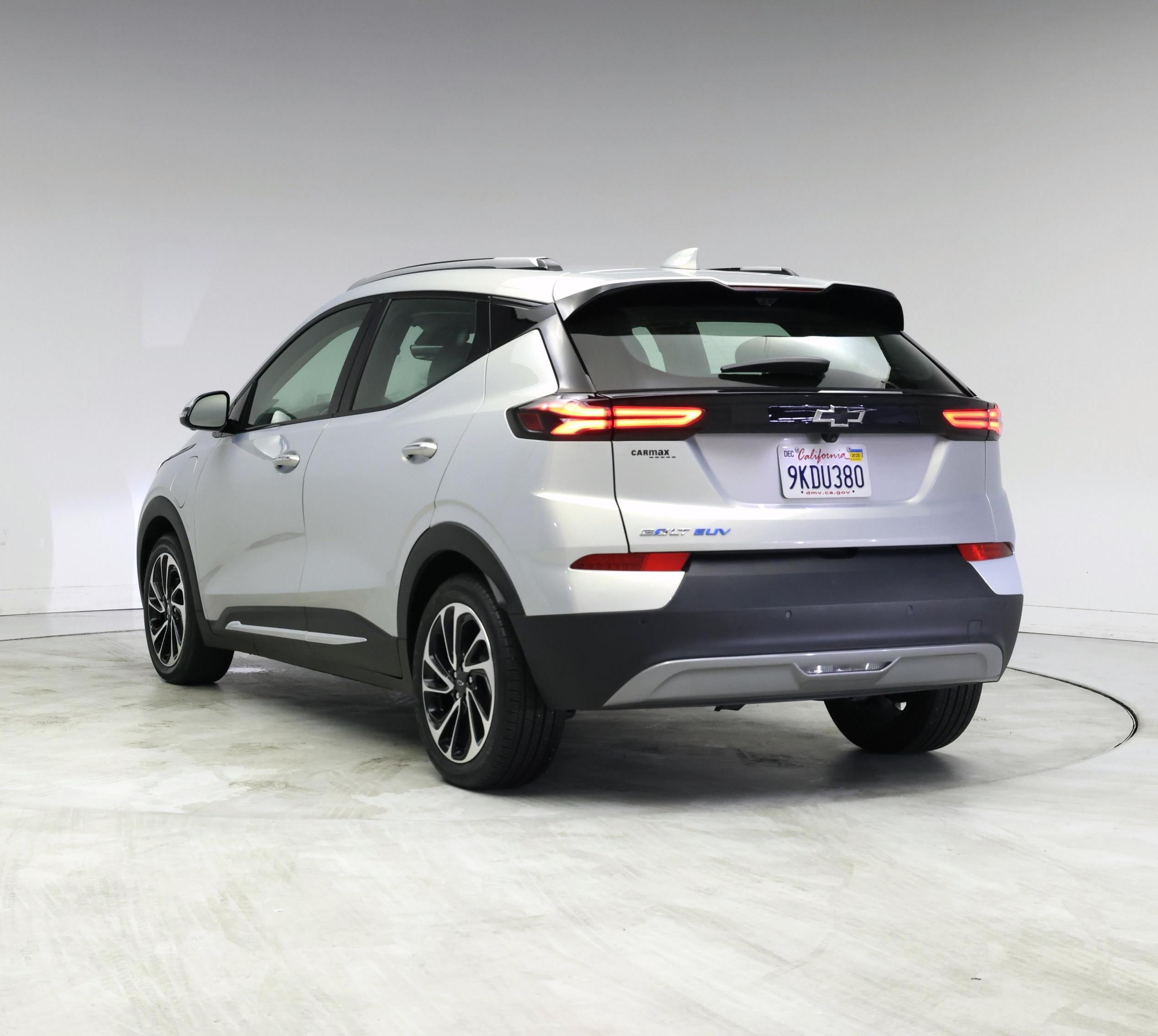 Thumbnail: 2023 Chevrolet Bolt EUV - 2