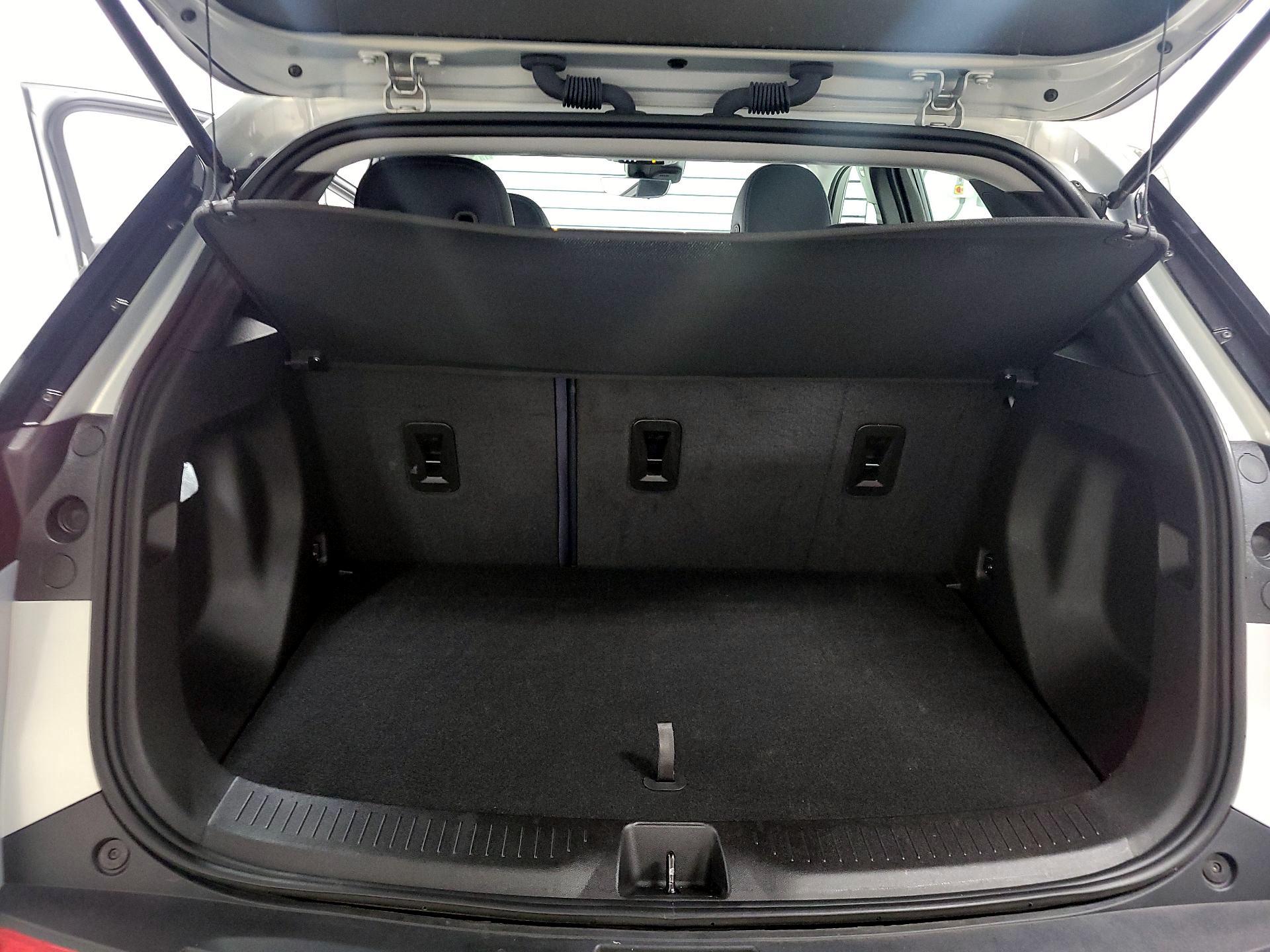 Thumbnail: 2023 Chevrolet Bolt EUV - 19