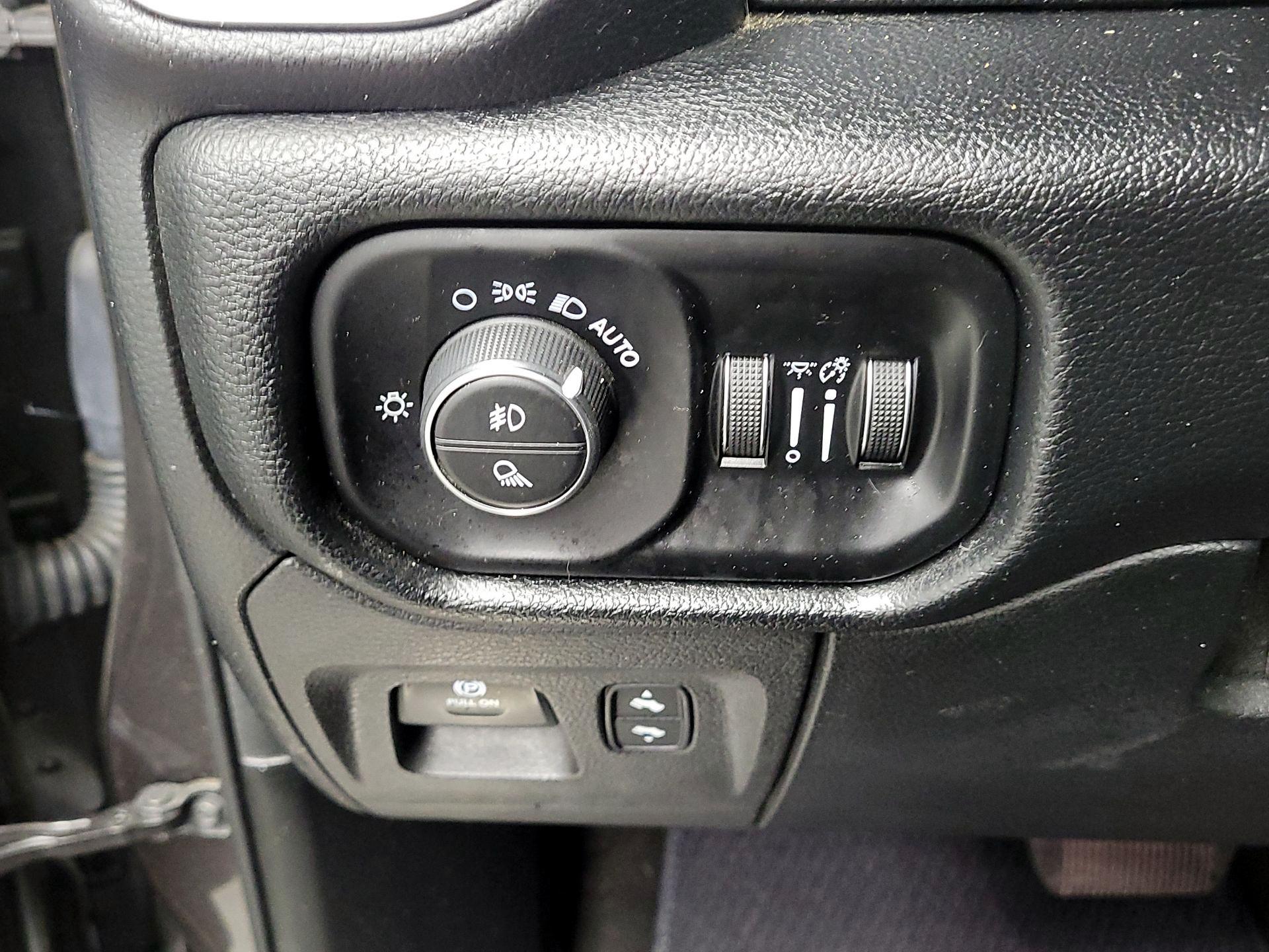 Thumbnail: 2020 RAM 1500 - 13