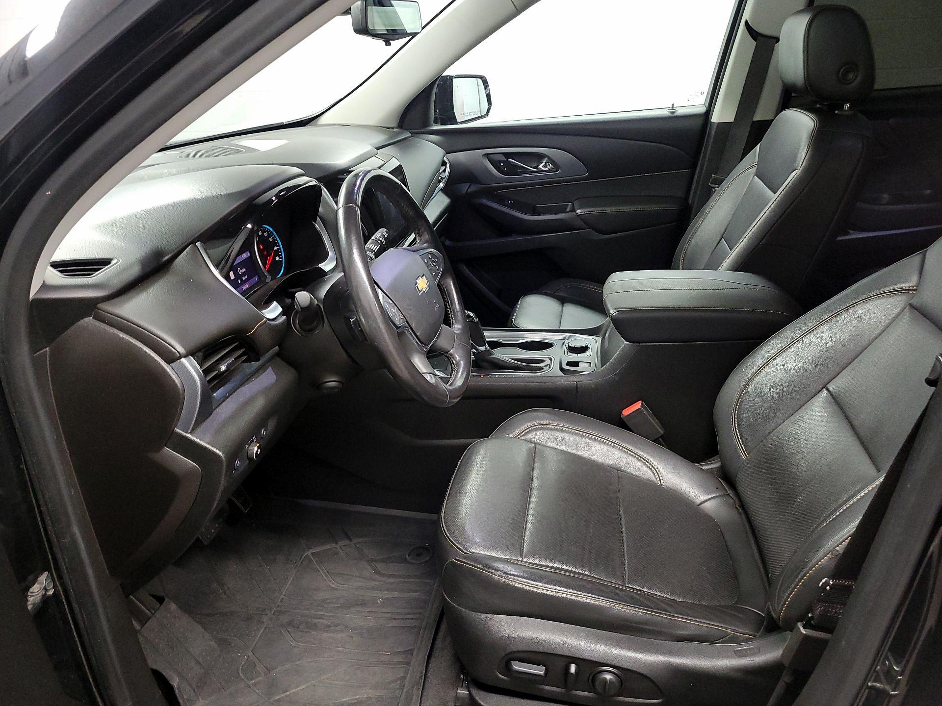 Thumbnail: 2020 Chevrolet Traverse - 11