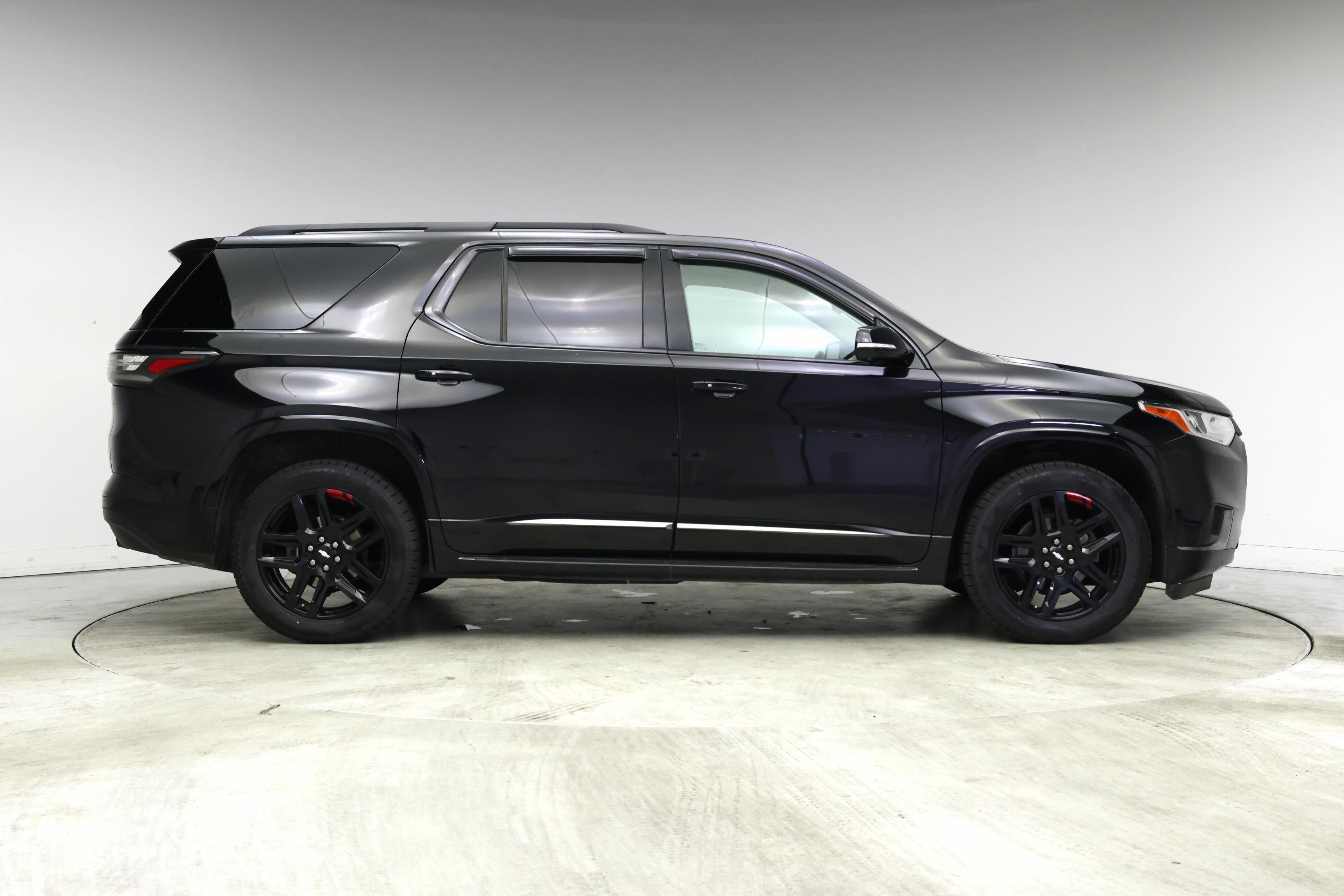 Thumbnail: 2020 Chevrolet Traverse - 7