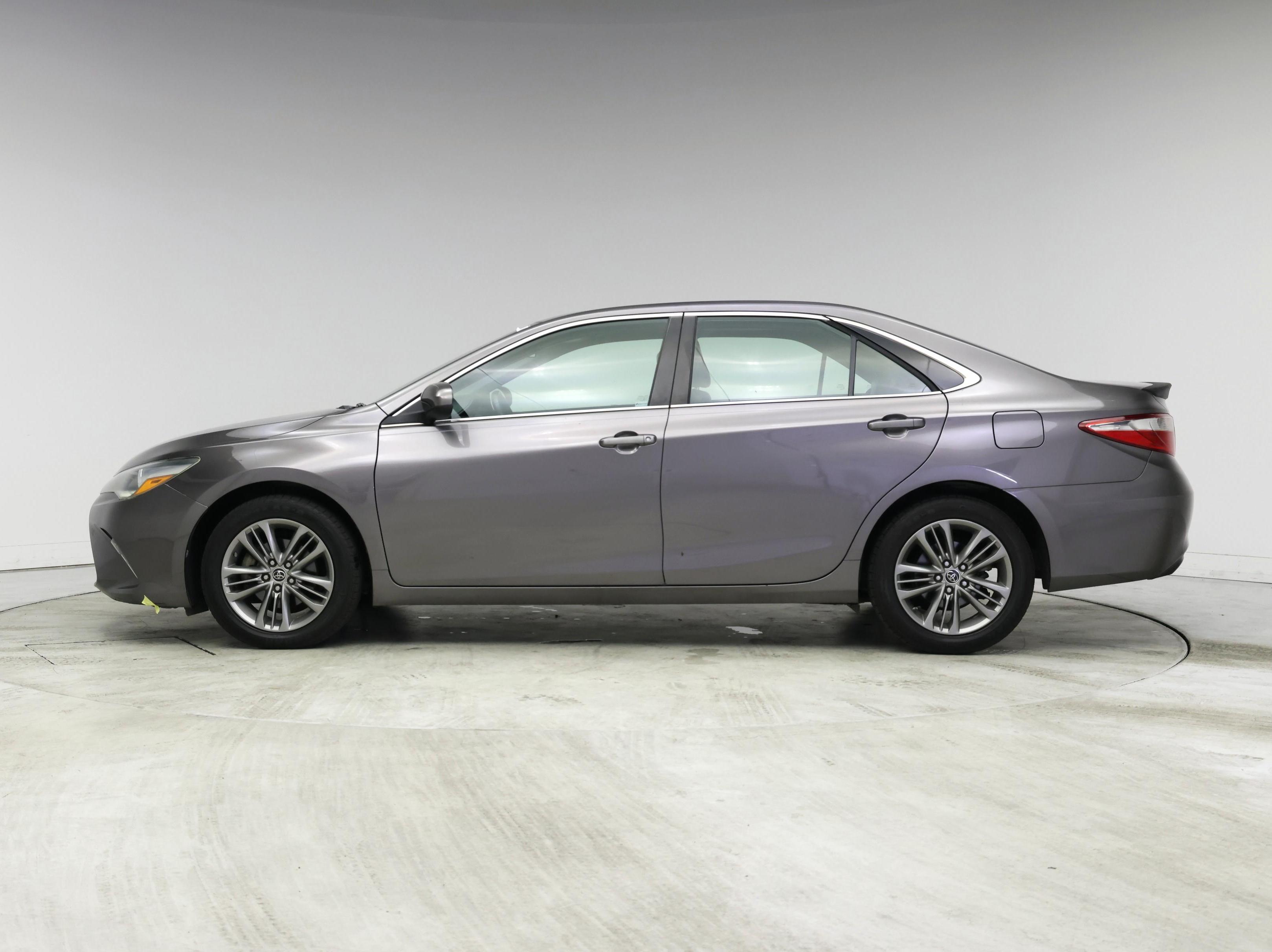 Thumbnail: 2015 Toyota Camry - 3