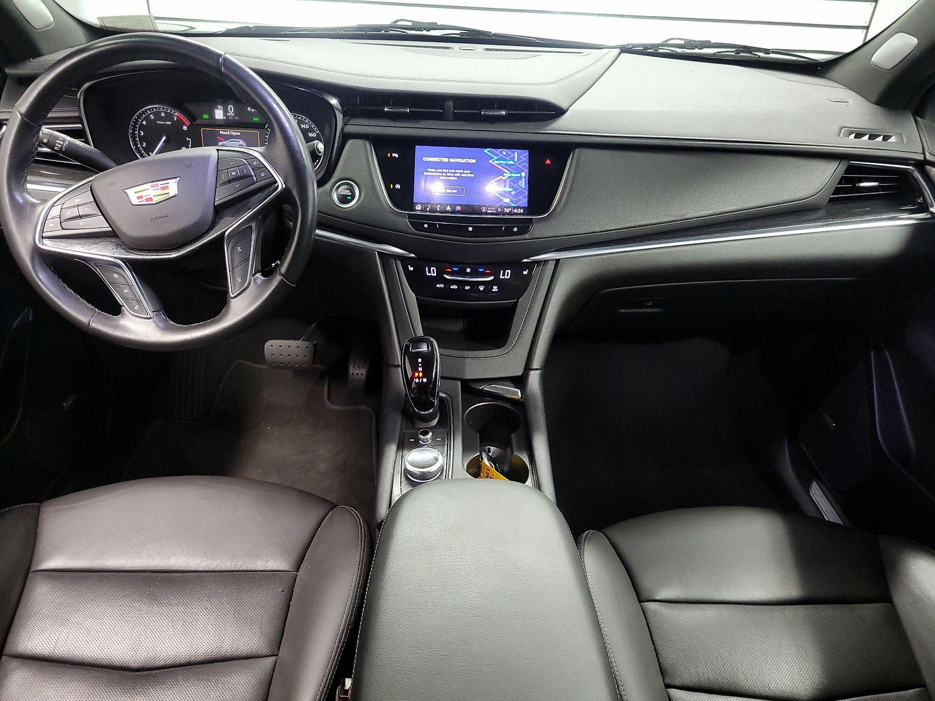 Thumbnail: 2021 Cadillac XT5 - 9