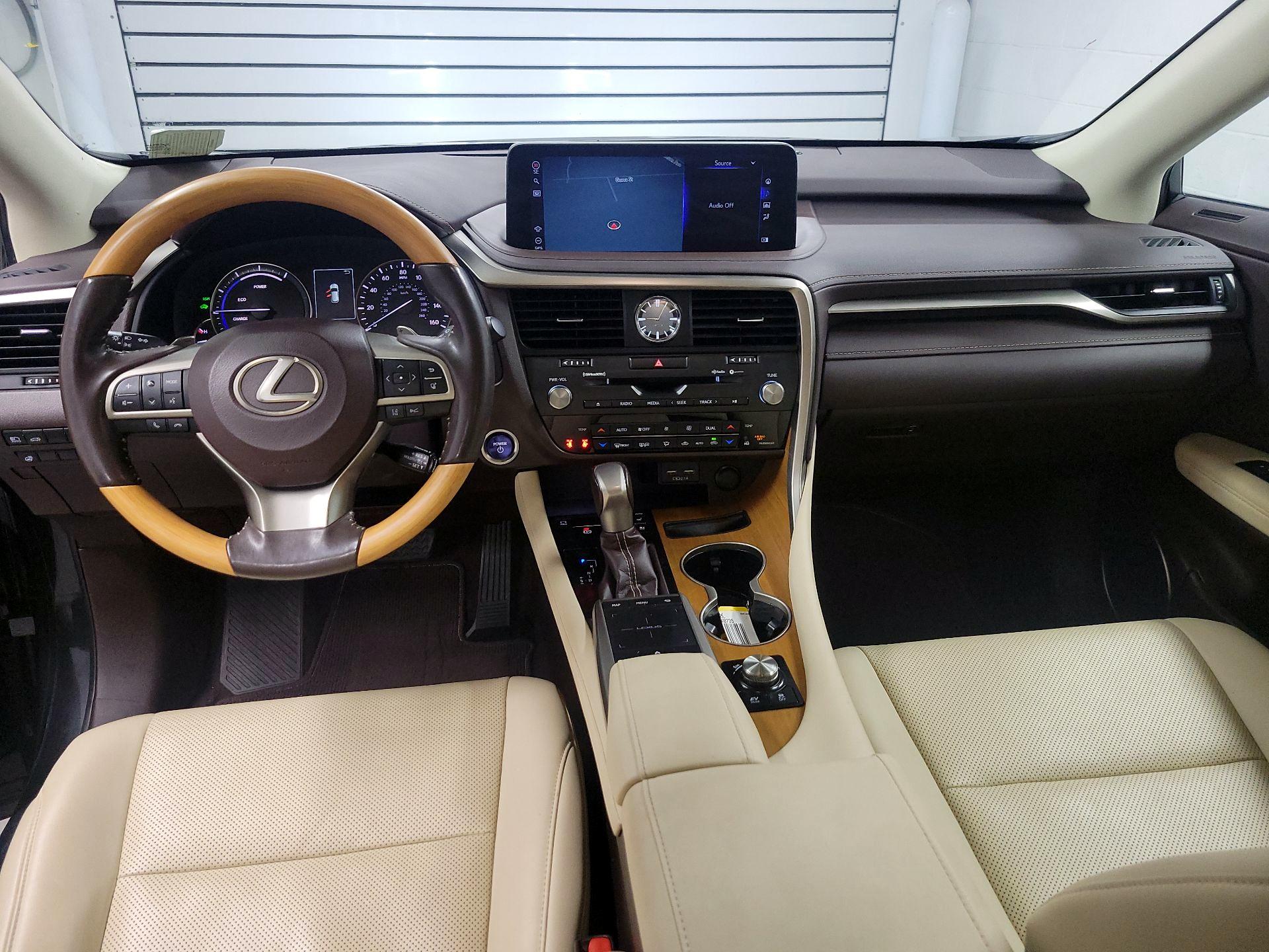 Thumbnail: 2020 Lexus RX - 9