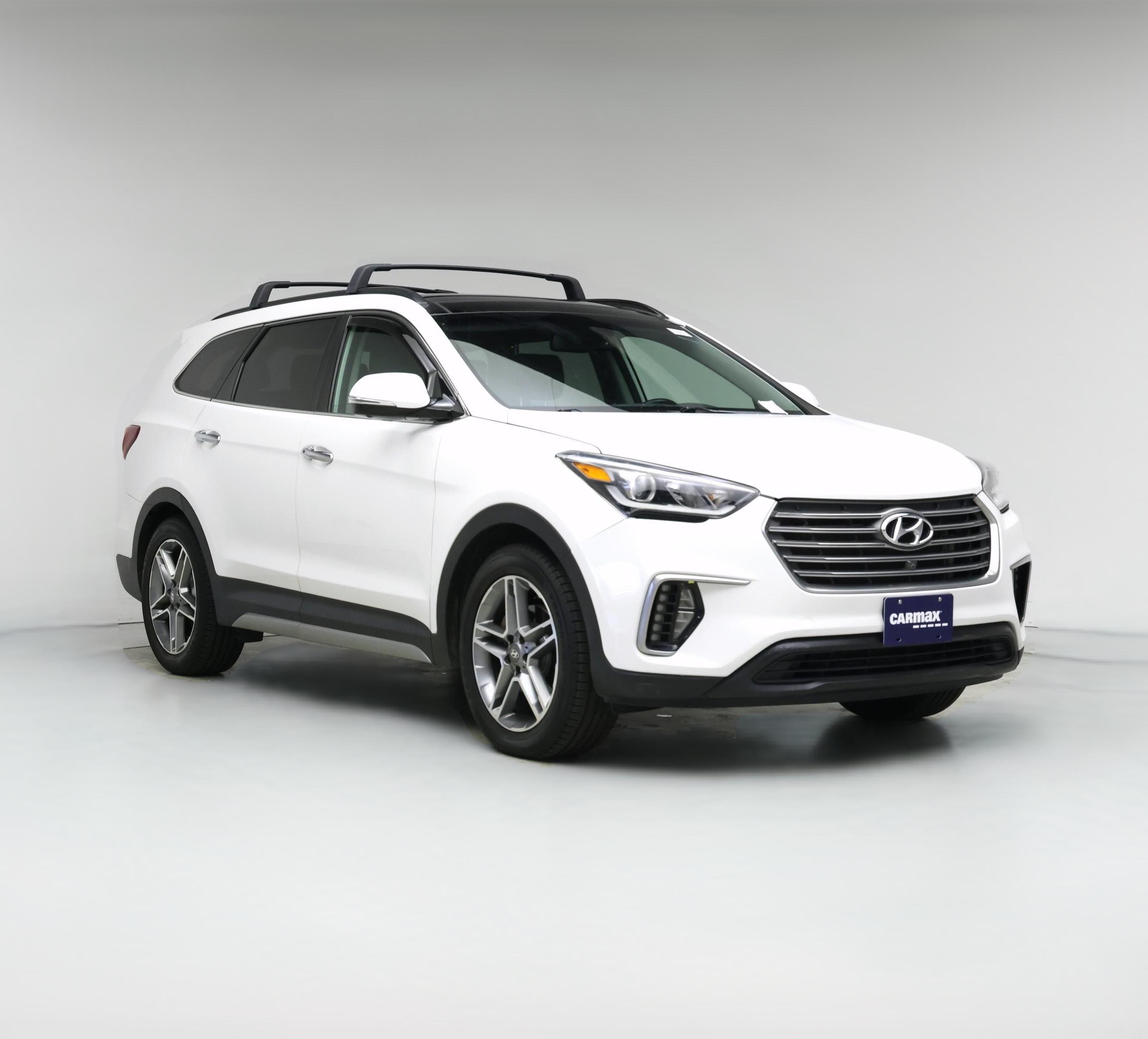 Thumbnail: 2017 Hyundai Santa Fe - 1