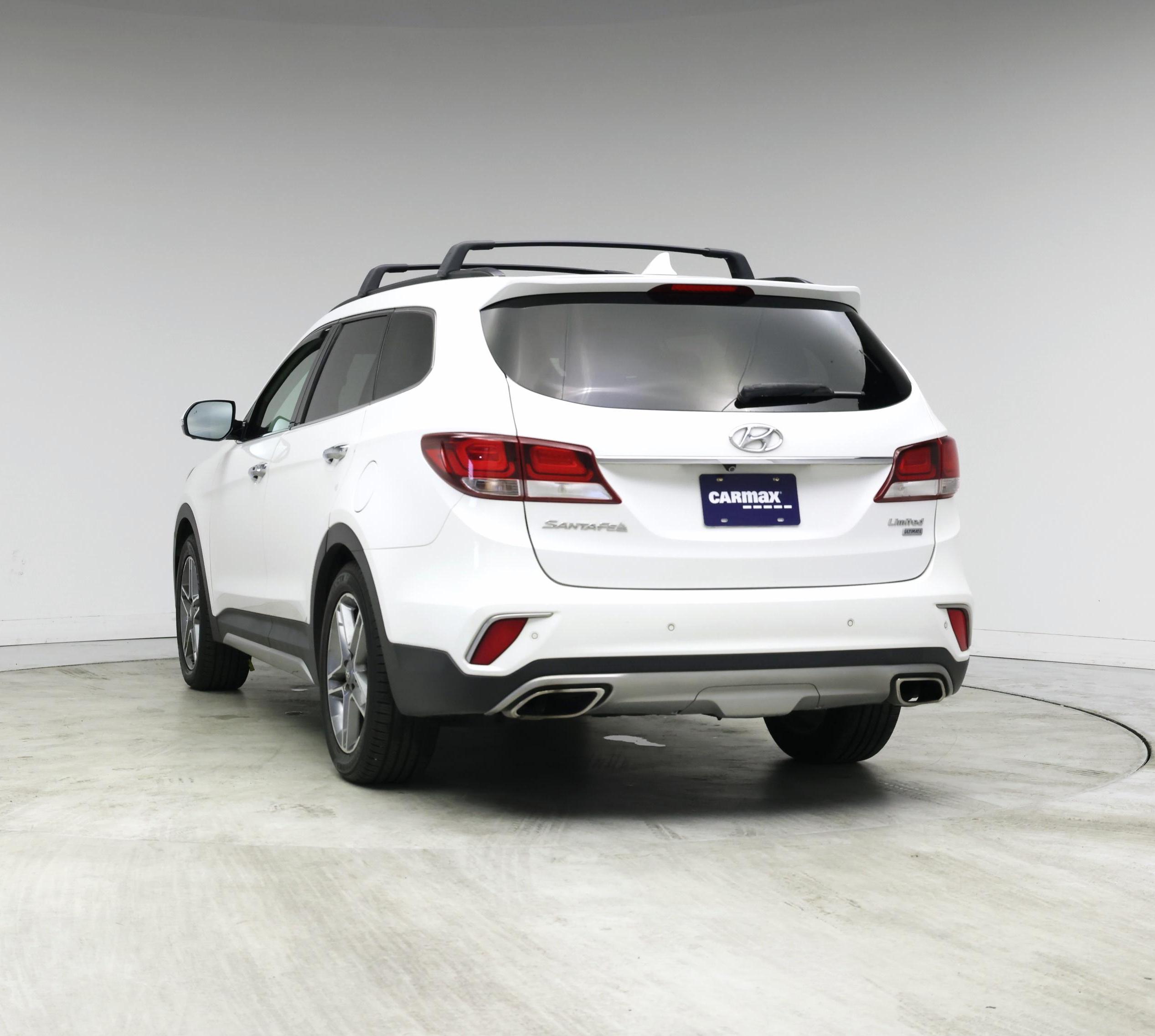 Thumbnail: 2017 Hyundai Santa Fe - 6