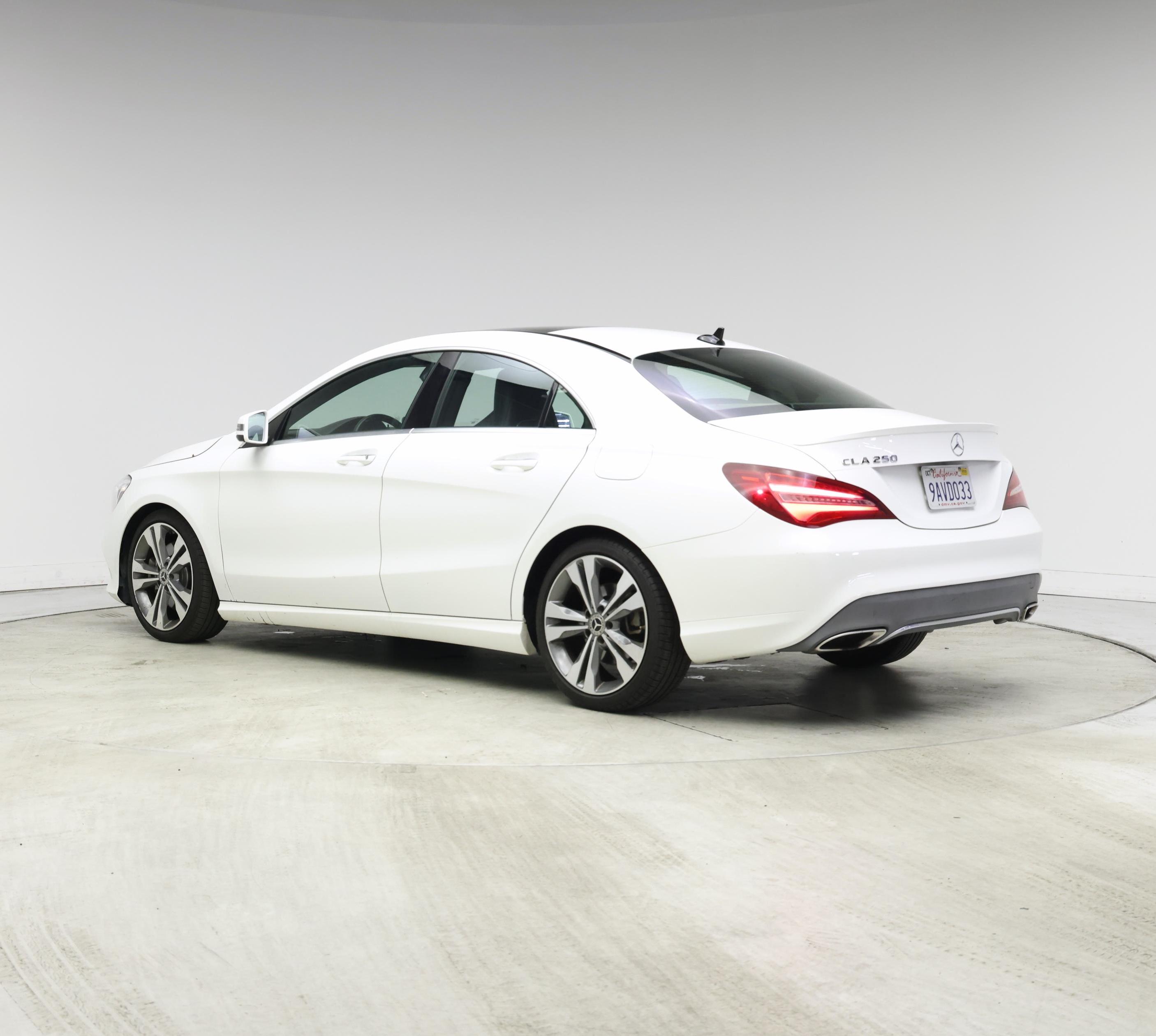 Thumbnail: 2019 Mercedes-Benz CLA - 2