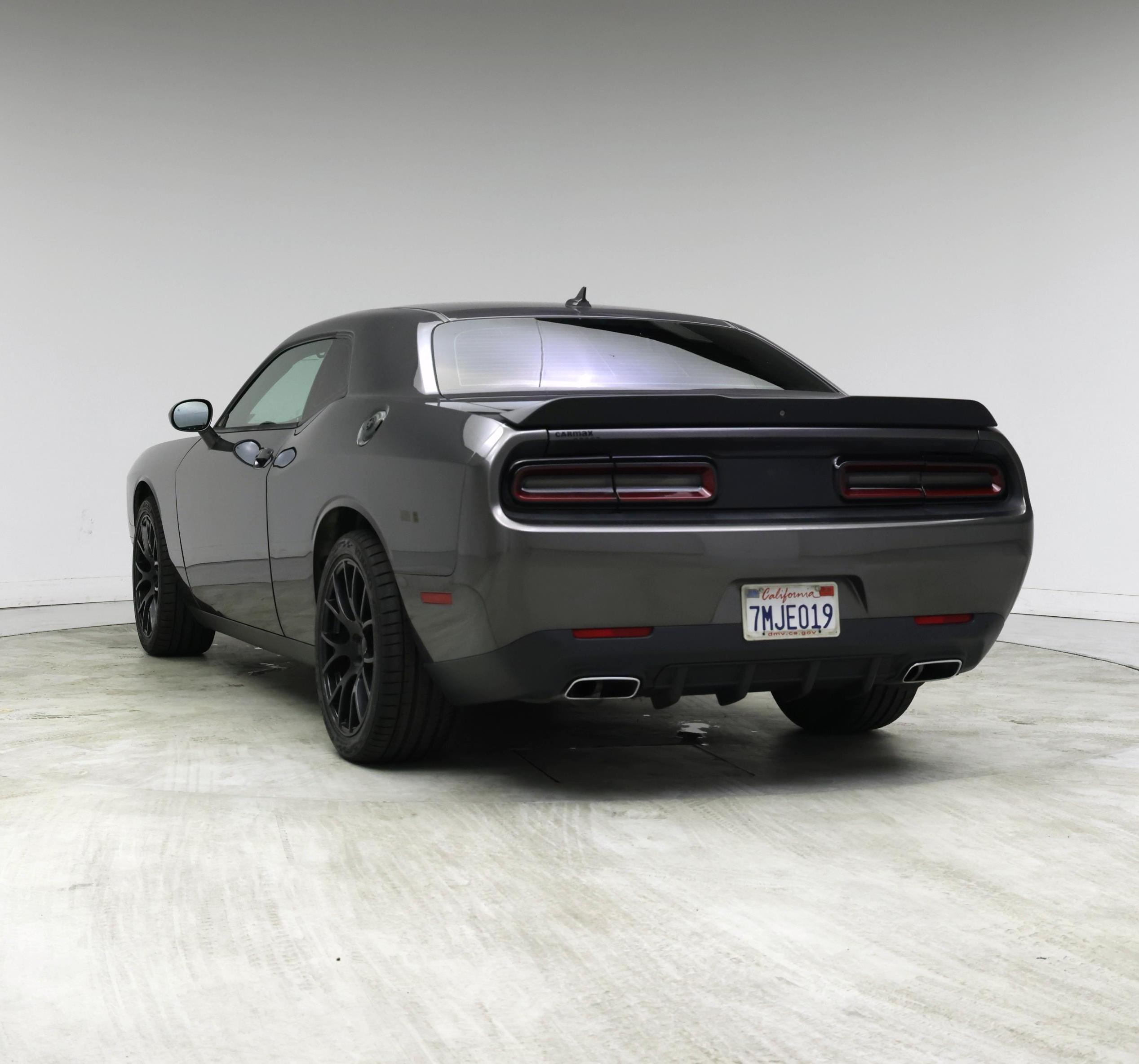 Thumbnail: 2015 Dodge Challenger - 2