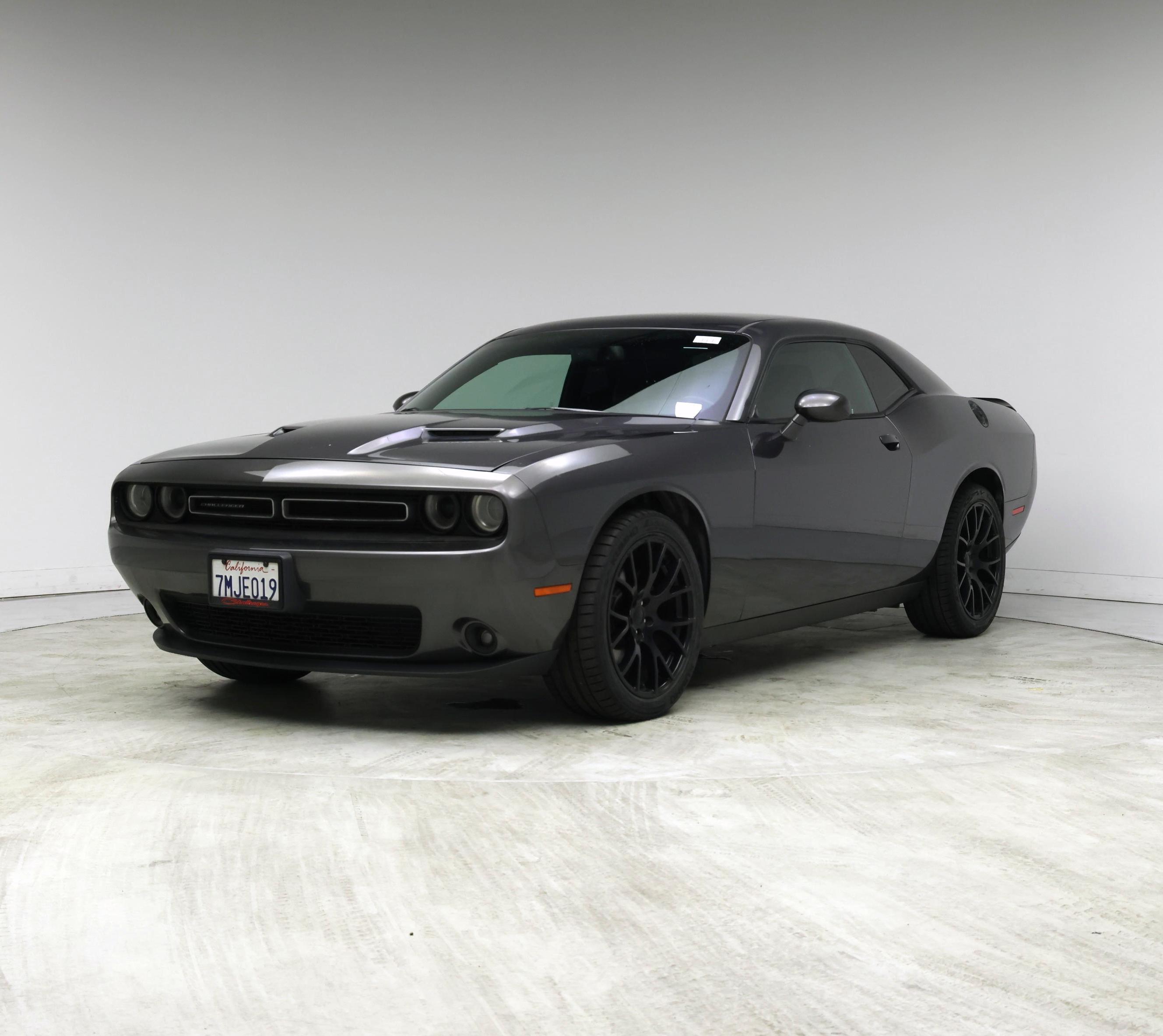 Thumbnail: 2015 Dodge Challenger - 4
