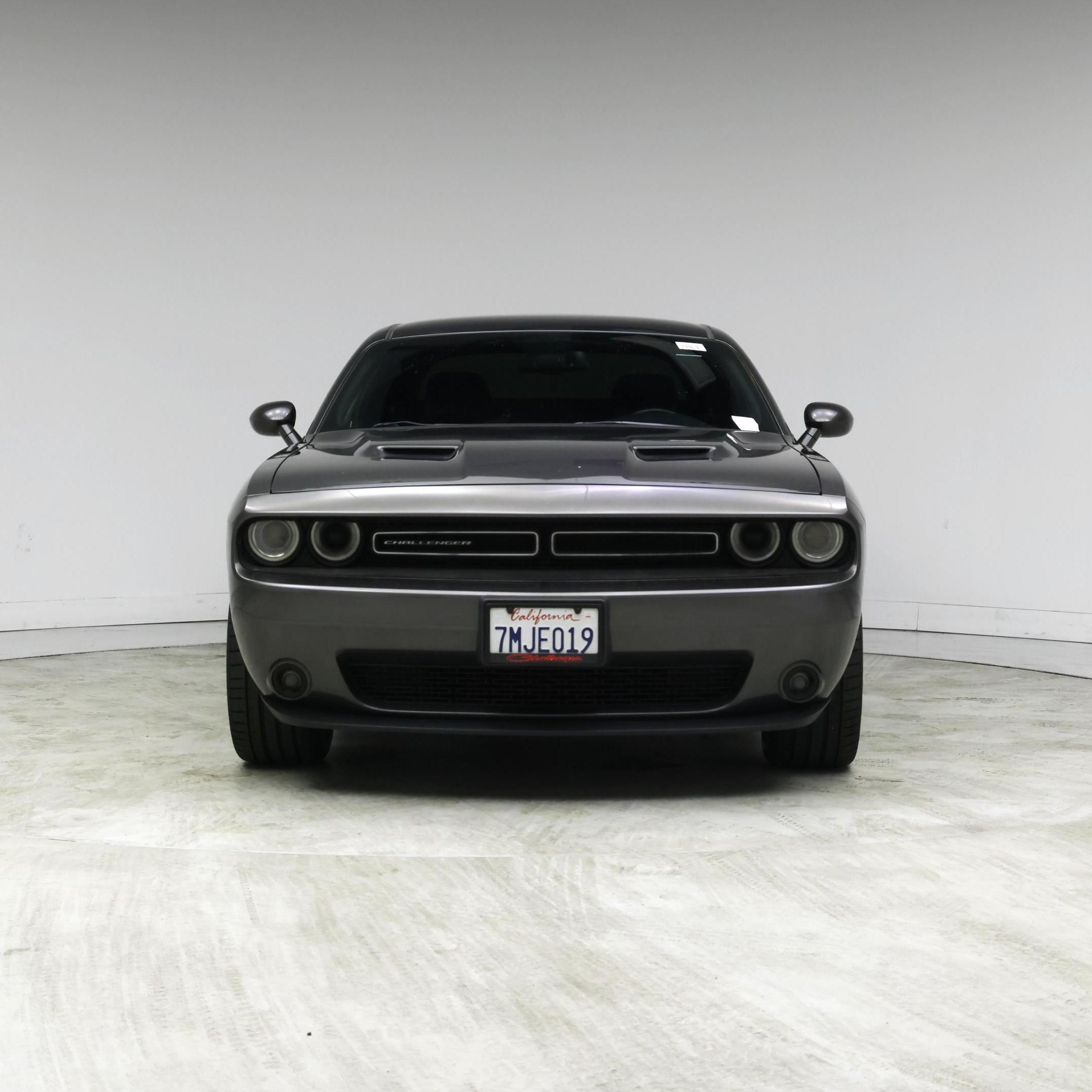 Thumbnail: 2015 Dodge Challenger - 5