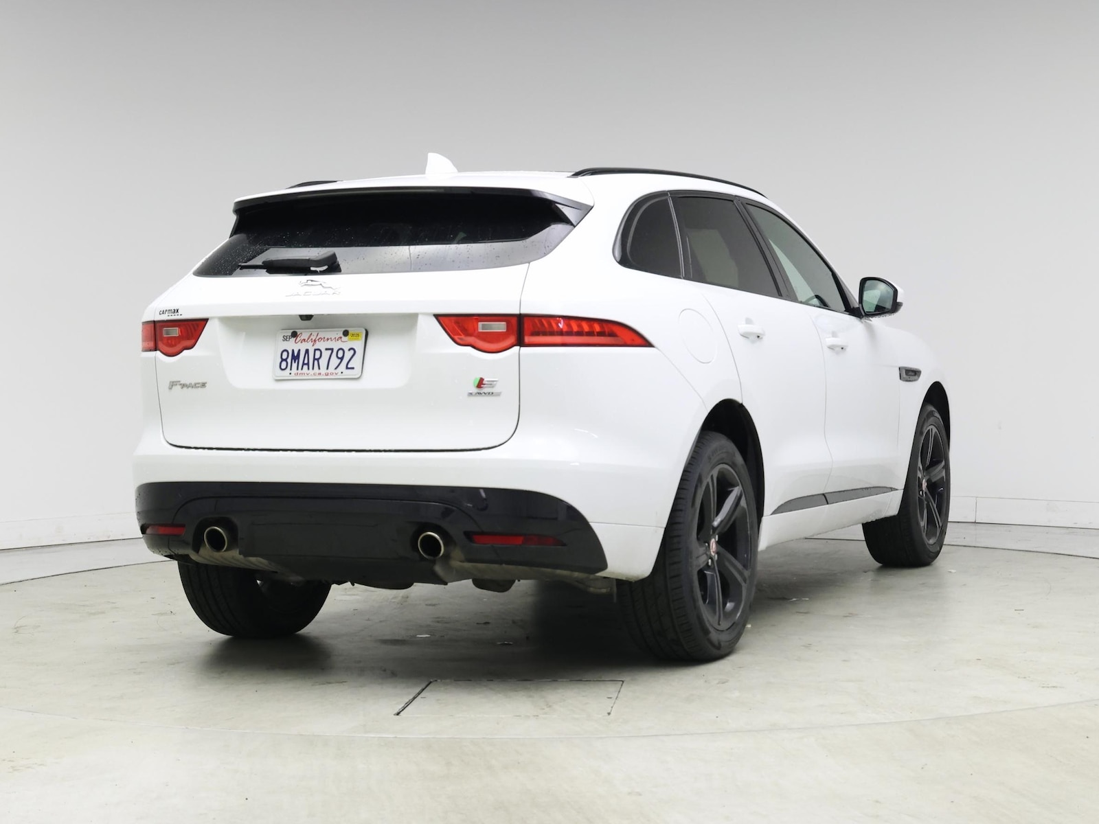 2019 Jaguar F-Pace S - Photo 9
