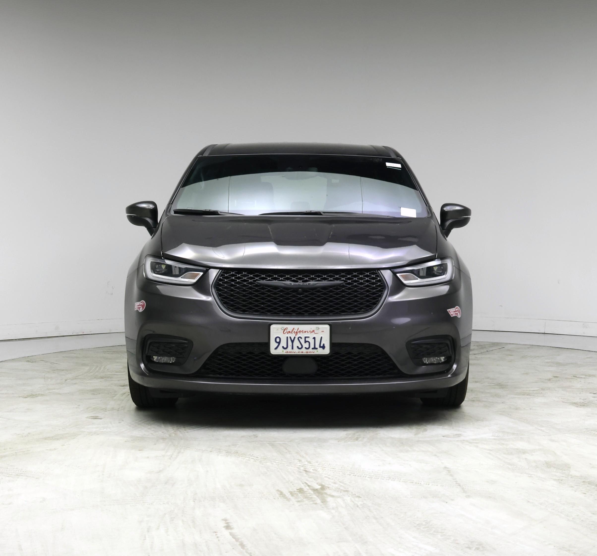Thumbnail: 2023 Chrysler Pacifica - 5