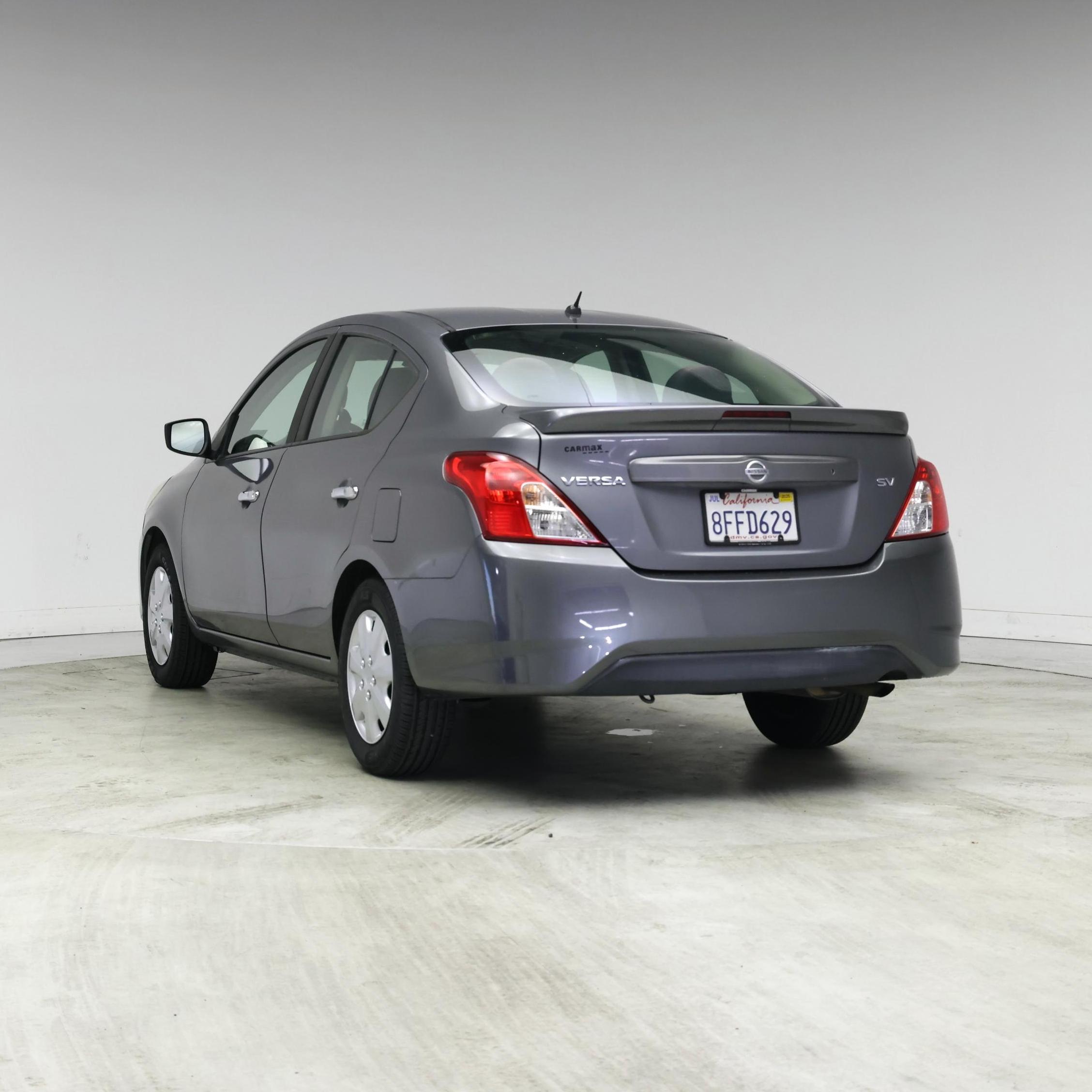 Thumbnail: 2017 Nissan Versa - 2