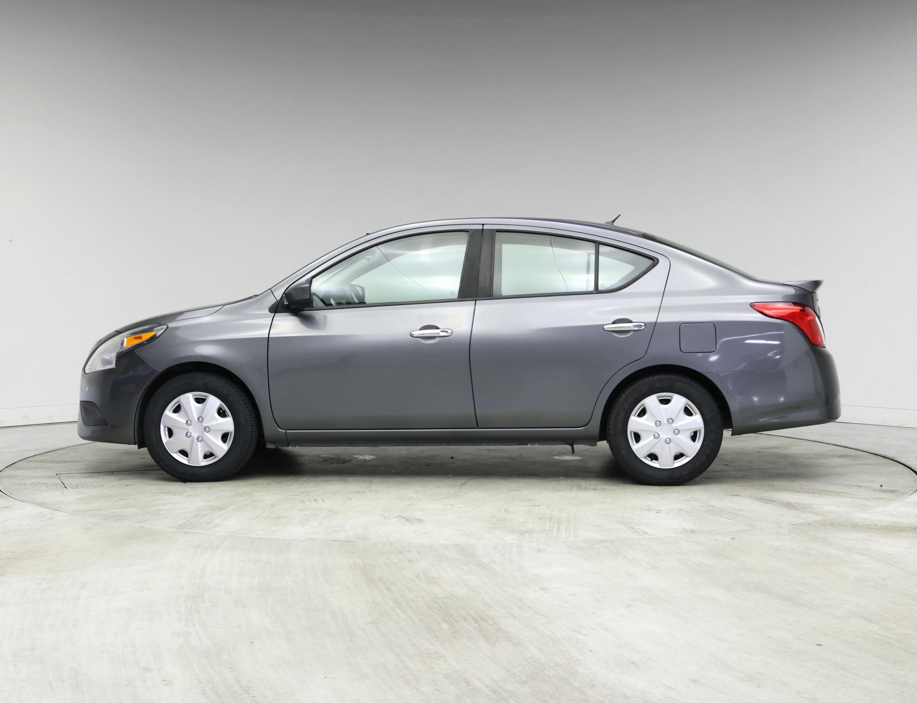 Thumbnail: 2017 Nissan Versa - 3