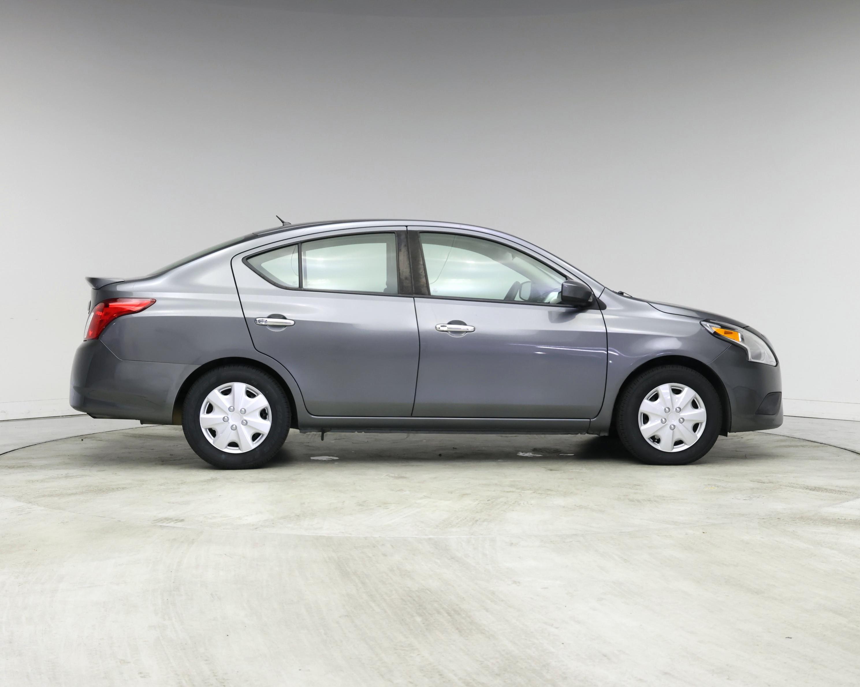 Thumbnail: 2017 Nissan Versa - 7