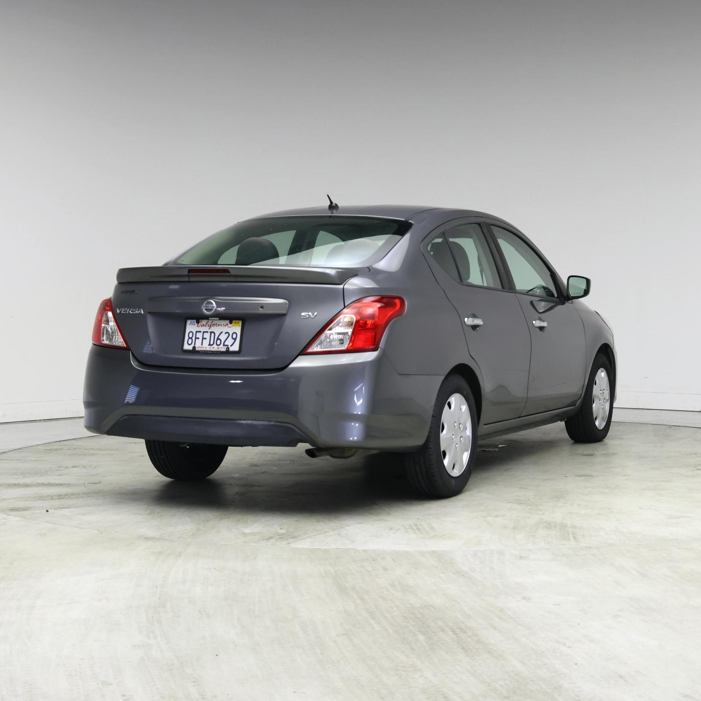 Thumbnail: 2017 Nissan Versa - 8