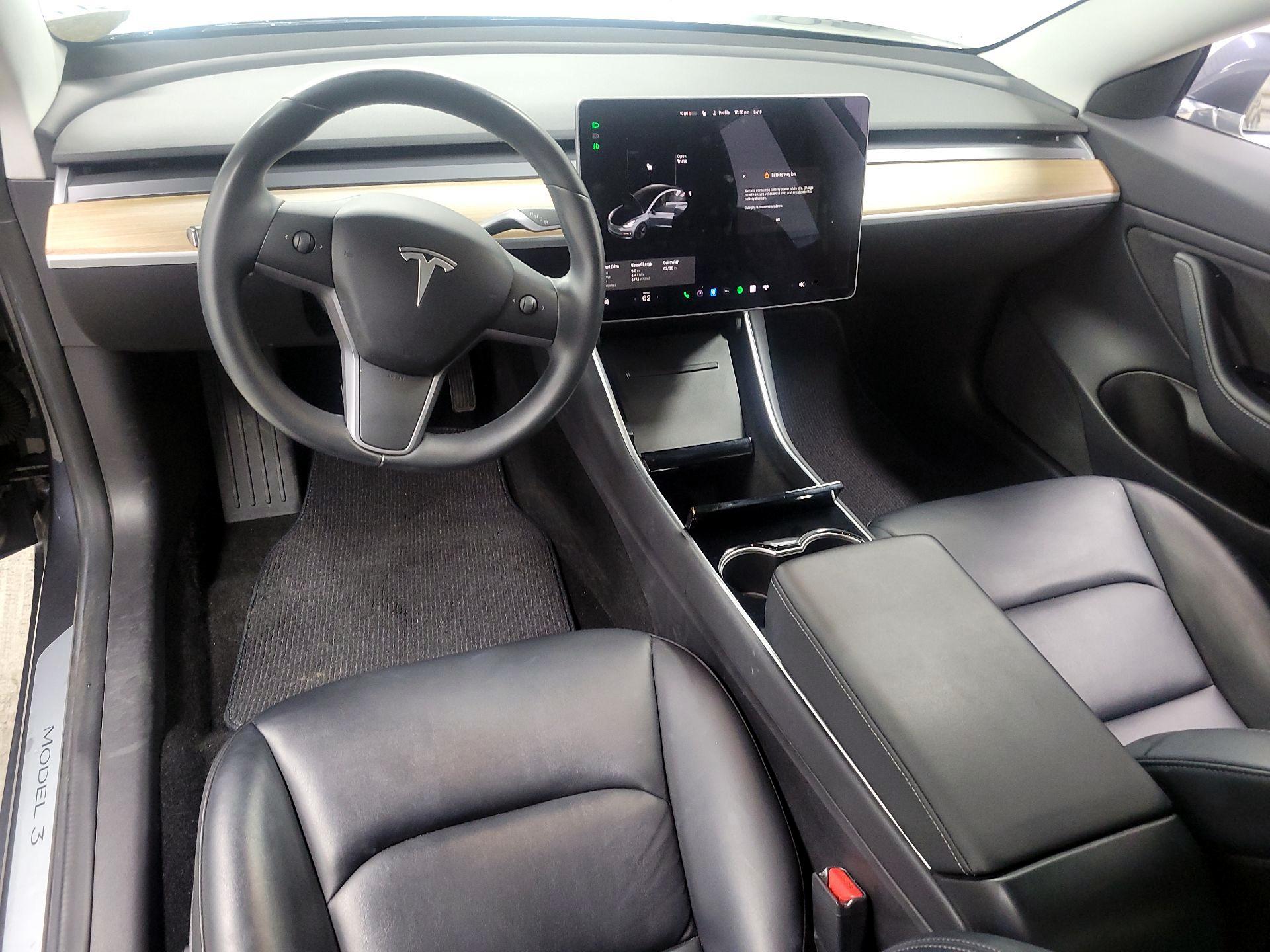 Thumbnail: 2019 Tesla Model 3 - 9
