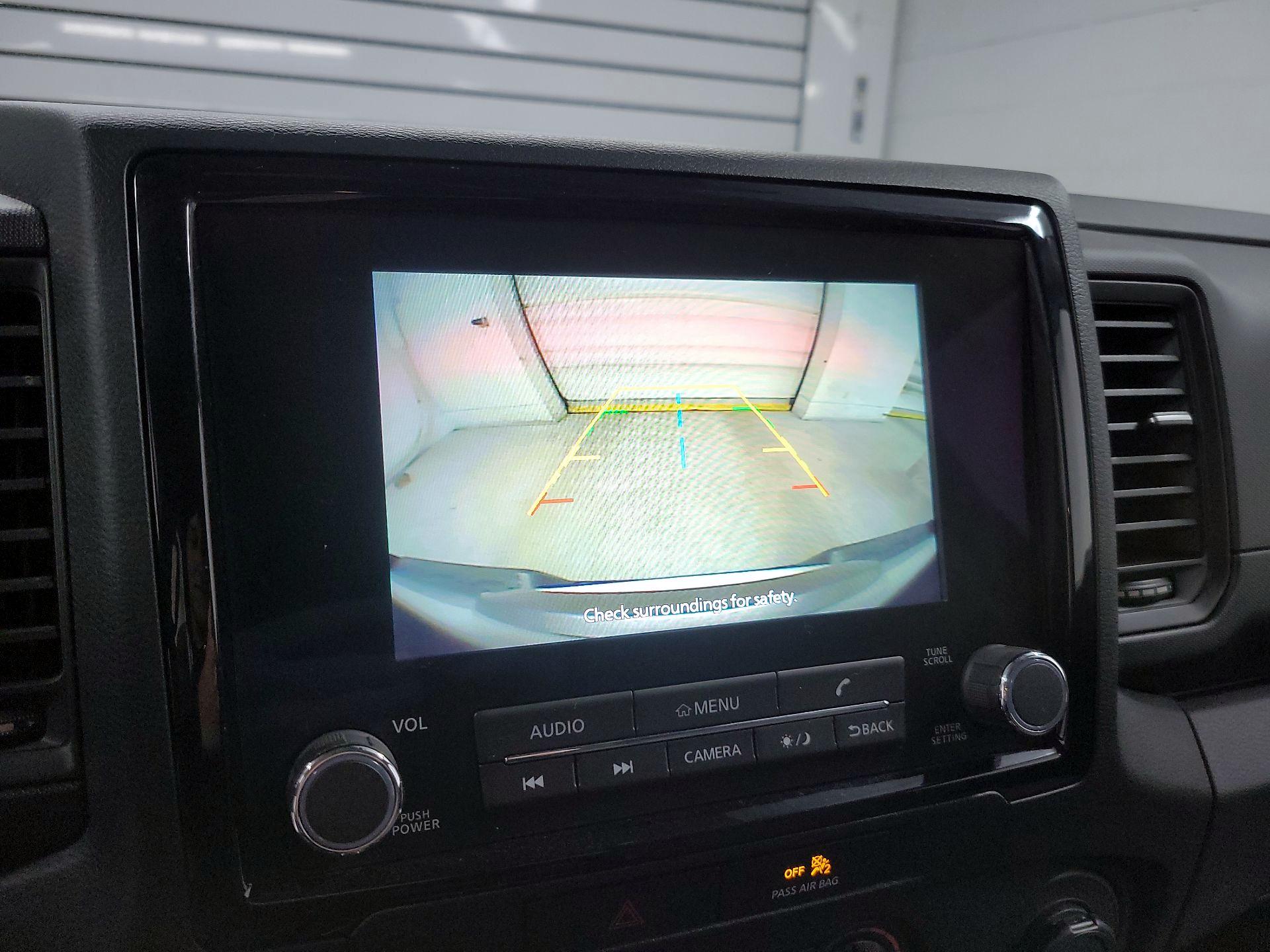 Thumbnail: 2022 Nissan Frontier - 14