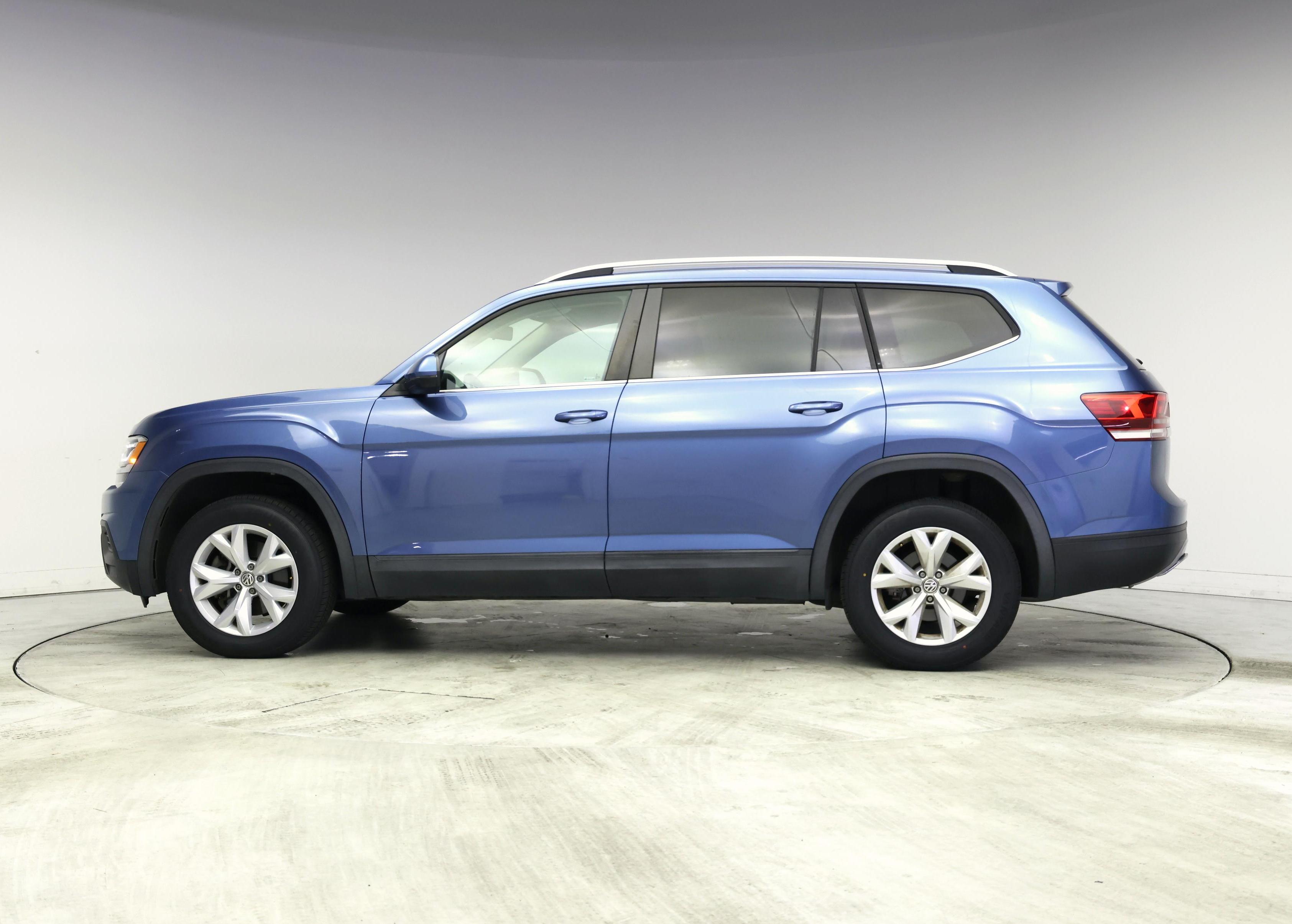 Thumbnail: 2019 Volkswagen Atlas - 3