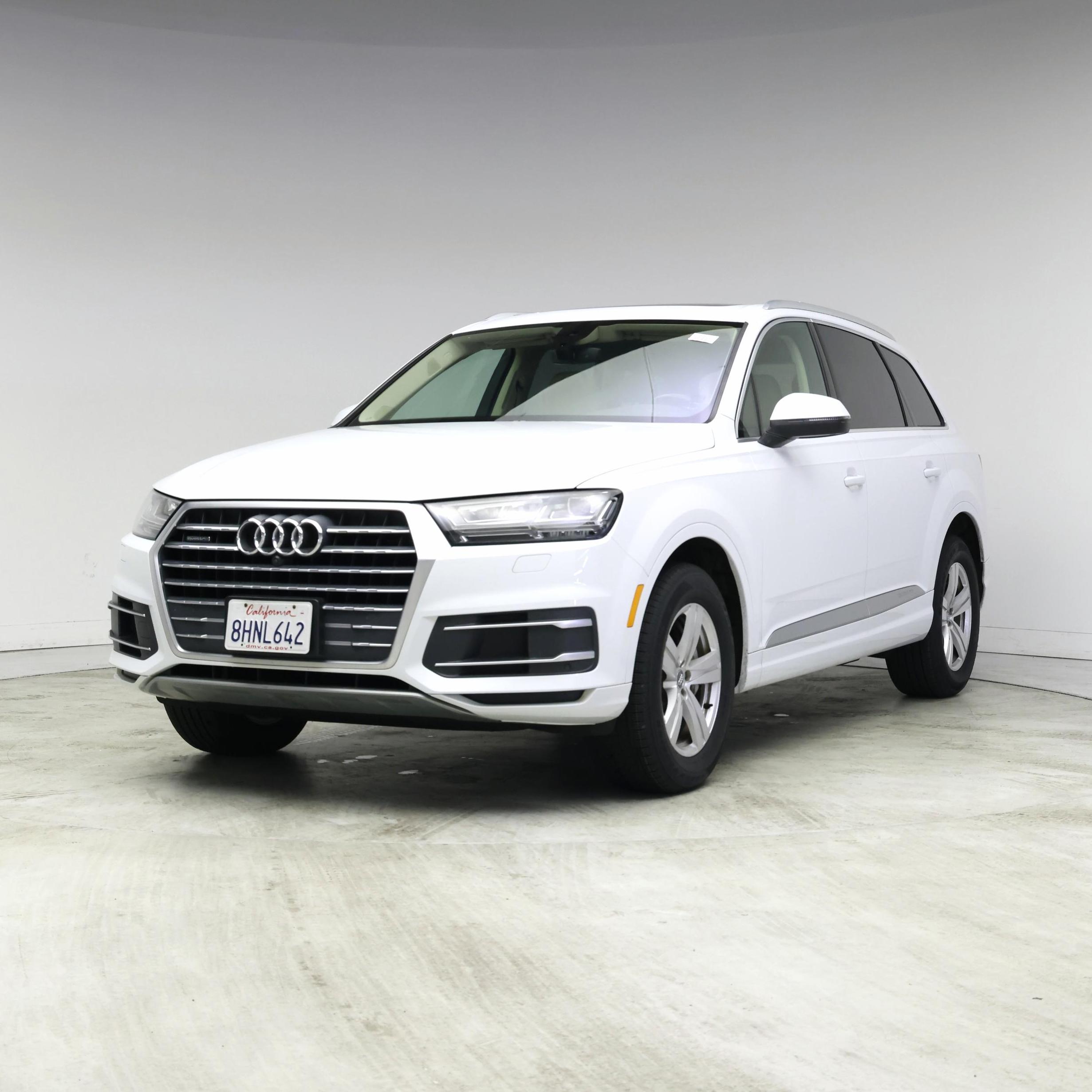 Thumbnail: 2019 Audi Q7 - 4