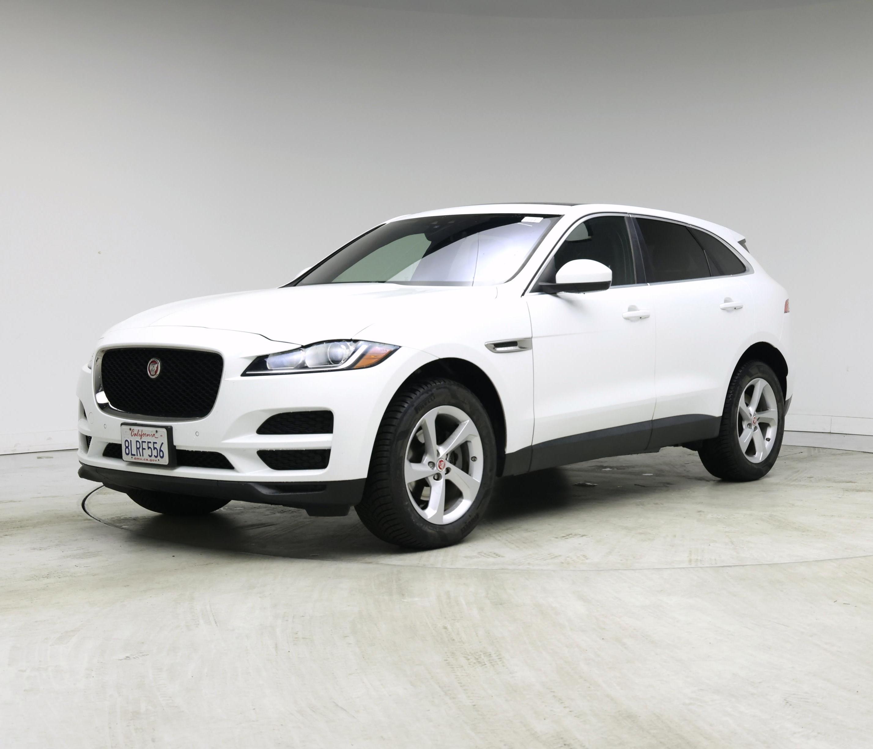Thumbnail: 2020 Jaguar F-Pace - 4