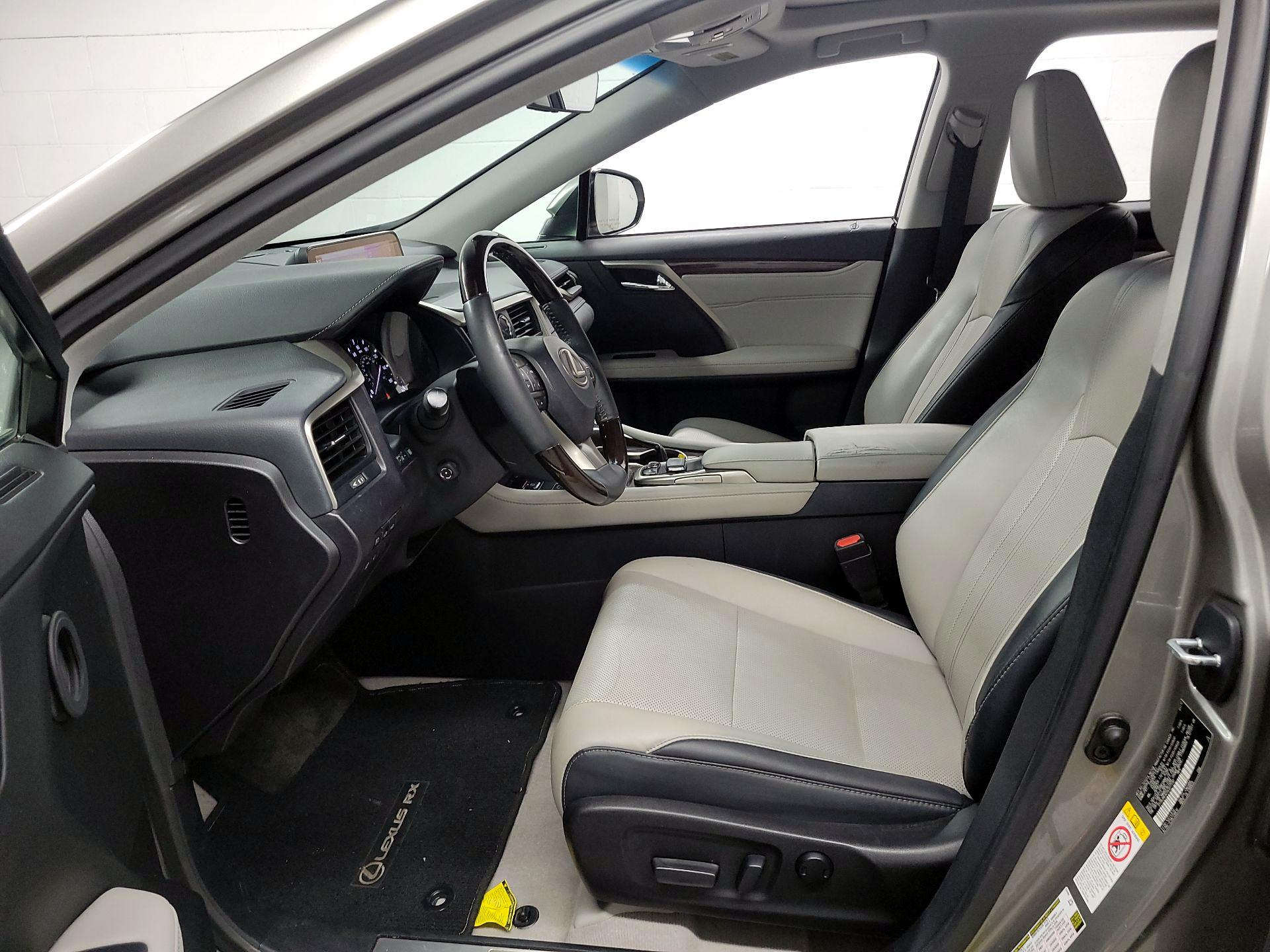 Thumbnail: 2017 Lexus RX - 11