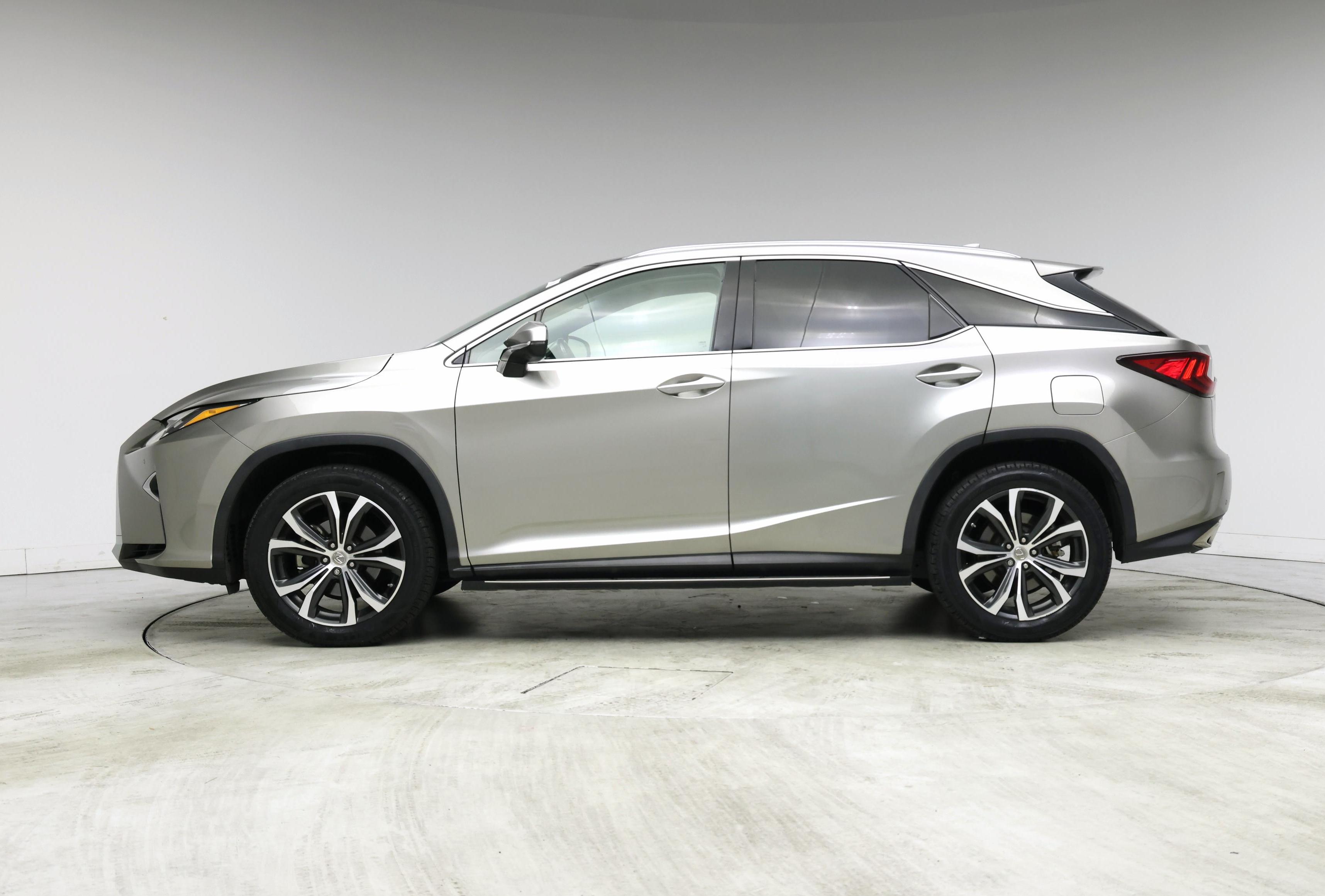 Thumbnail: 2017 Lexus RX - 3