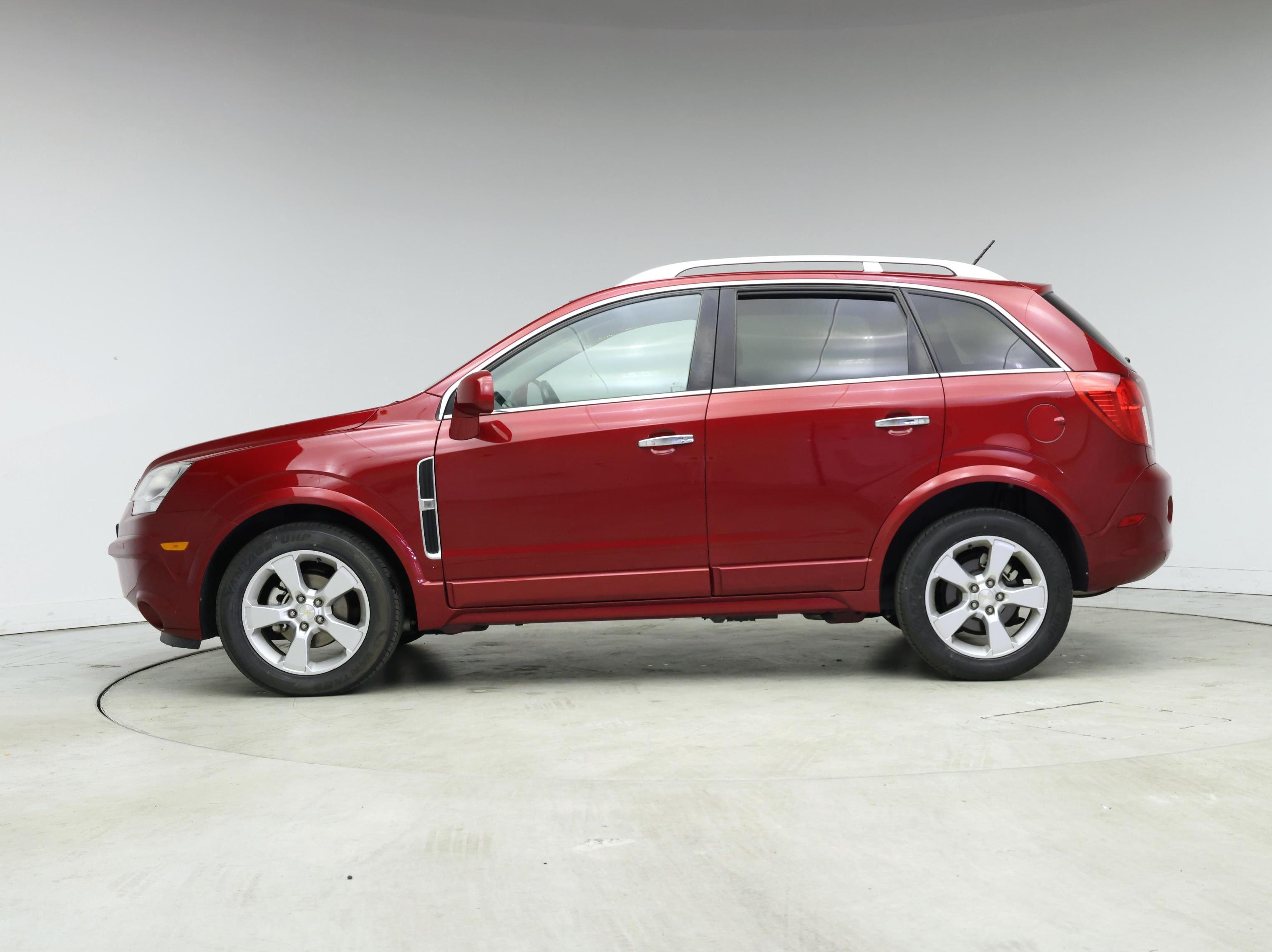 Thumbnail: 2014 Chevrolet Captiva Sport - 3