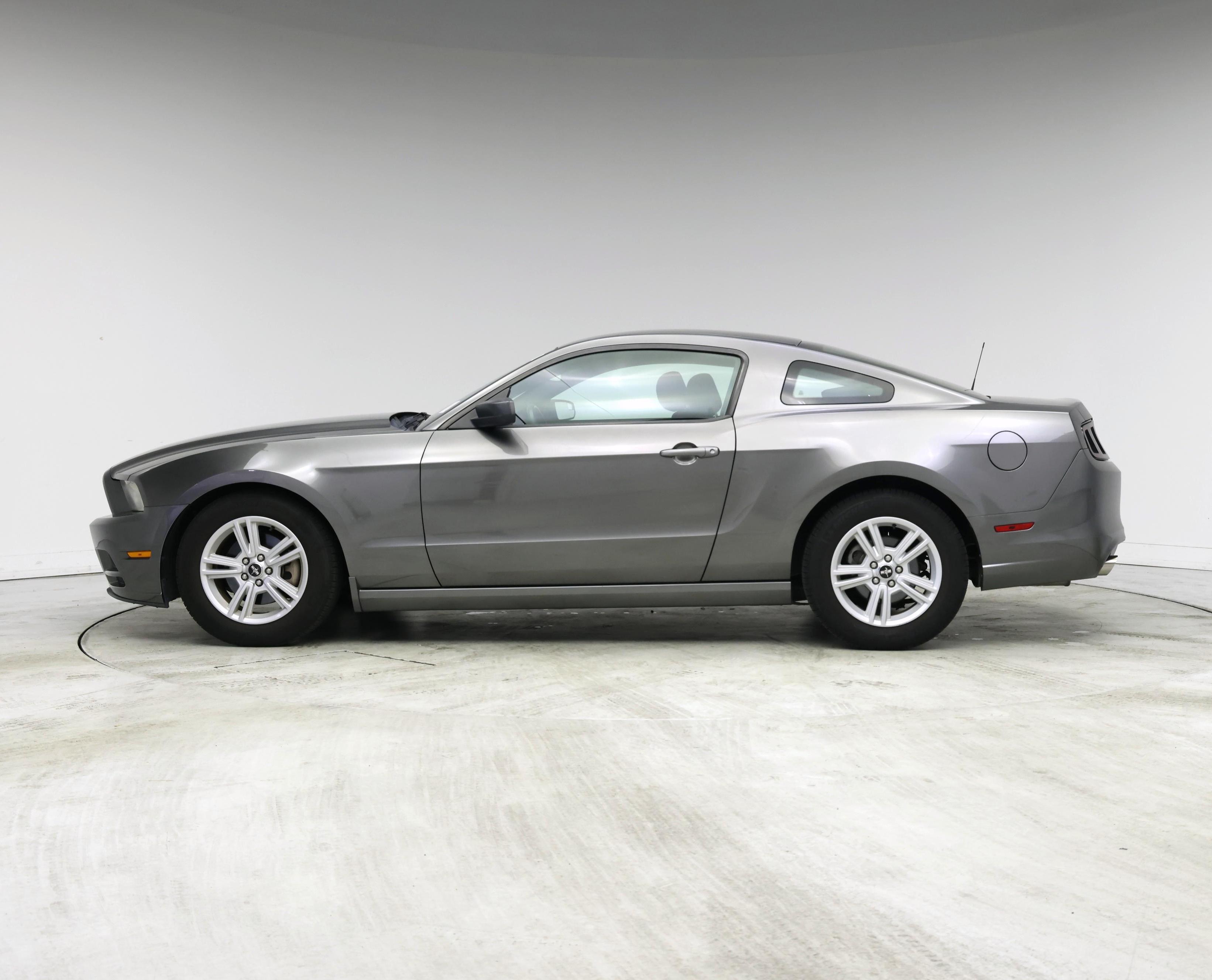 Thumbnail: 2014 Ford Mustang - 3