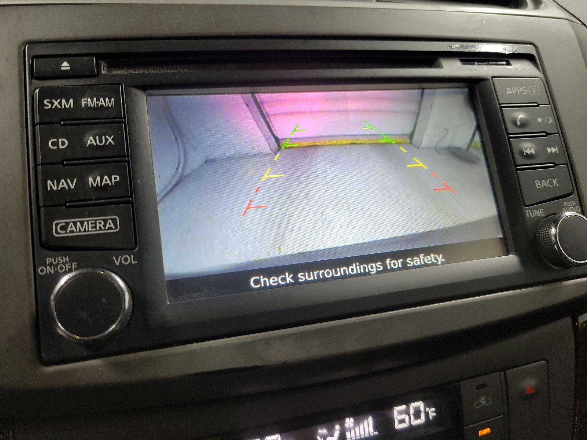 Thumbnail: 2014 Nissan Sentra - 15