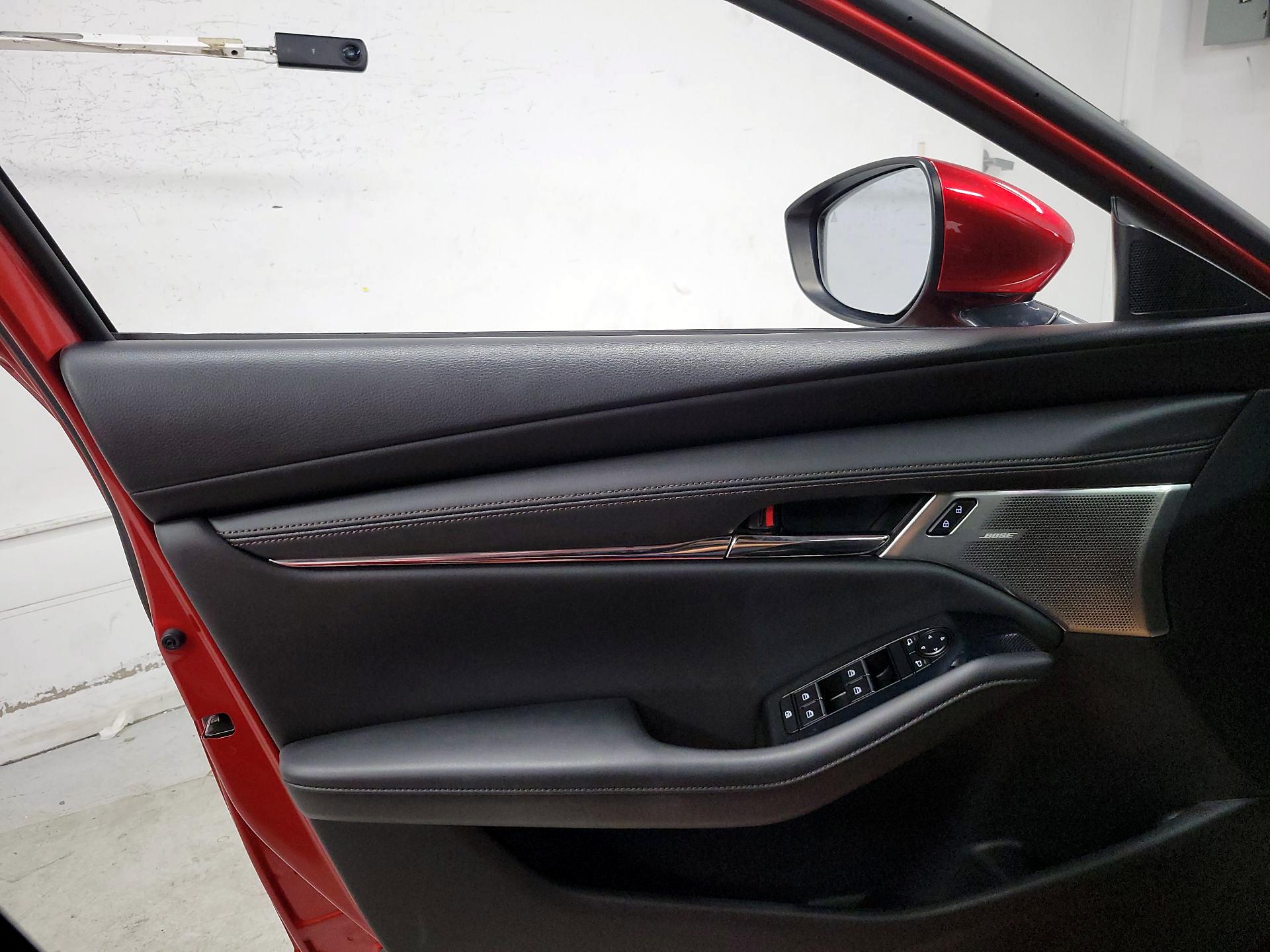 Thumbnail: 2020 Mazda Mazda3 - 12