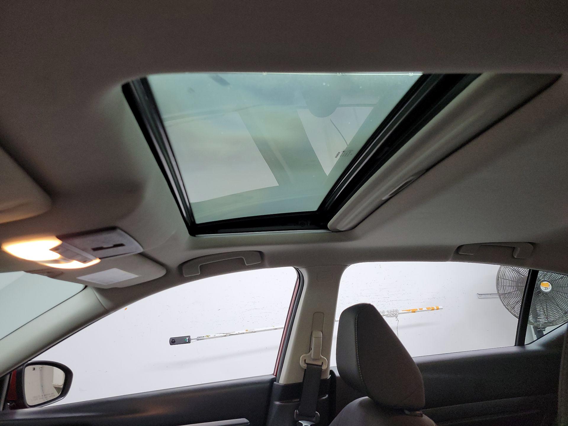 Thumbnail: 2019 Nissan Altima - 19