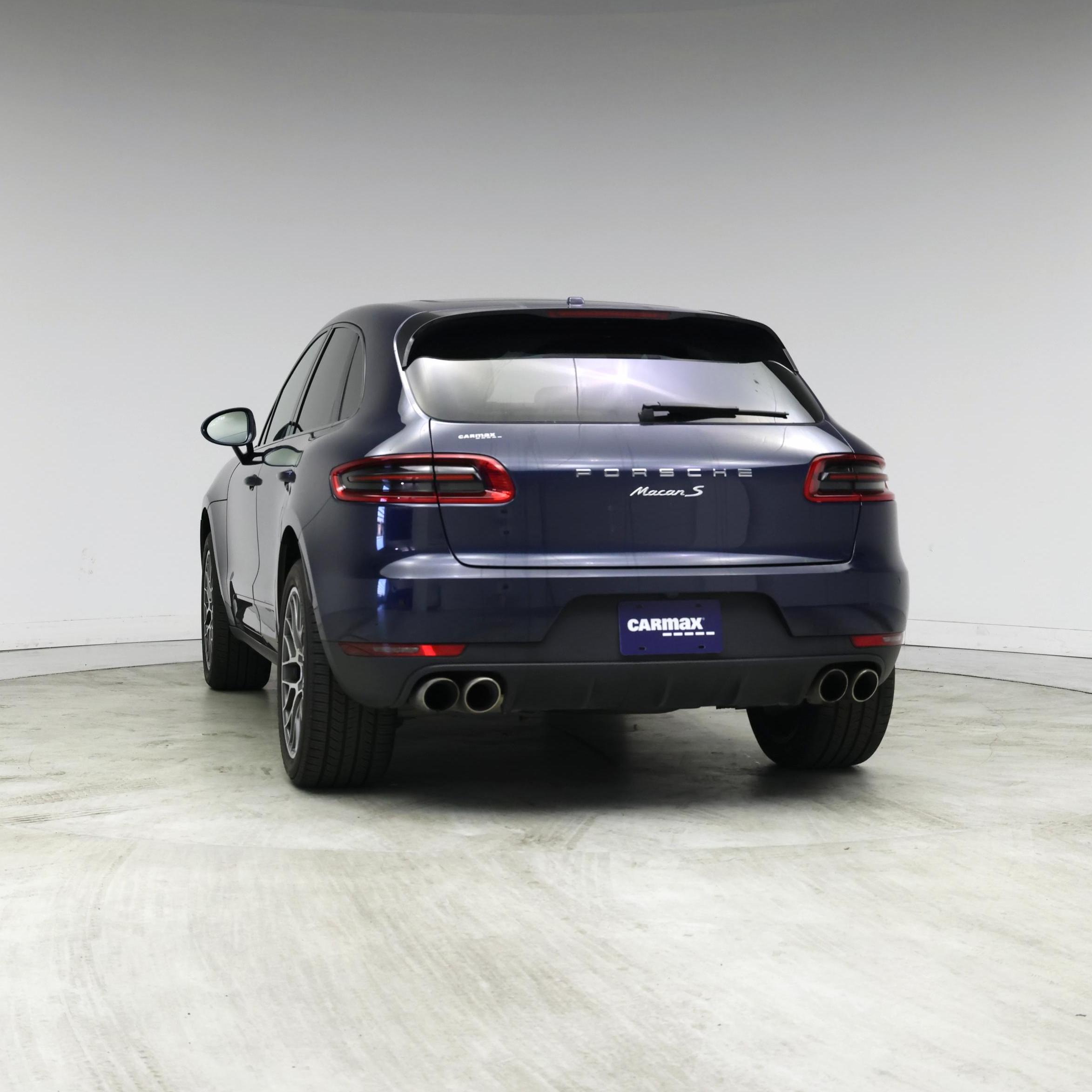 Thumbnail: 2016 Porsche Macan - 6
