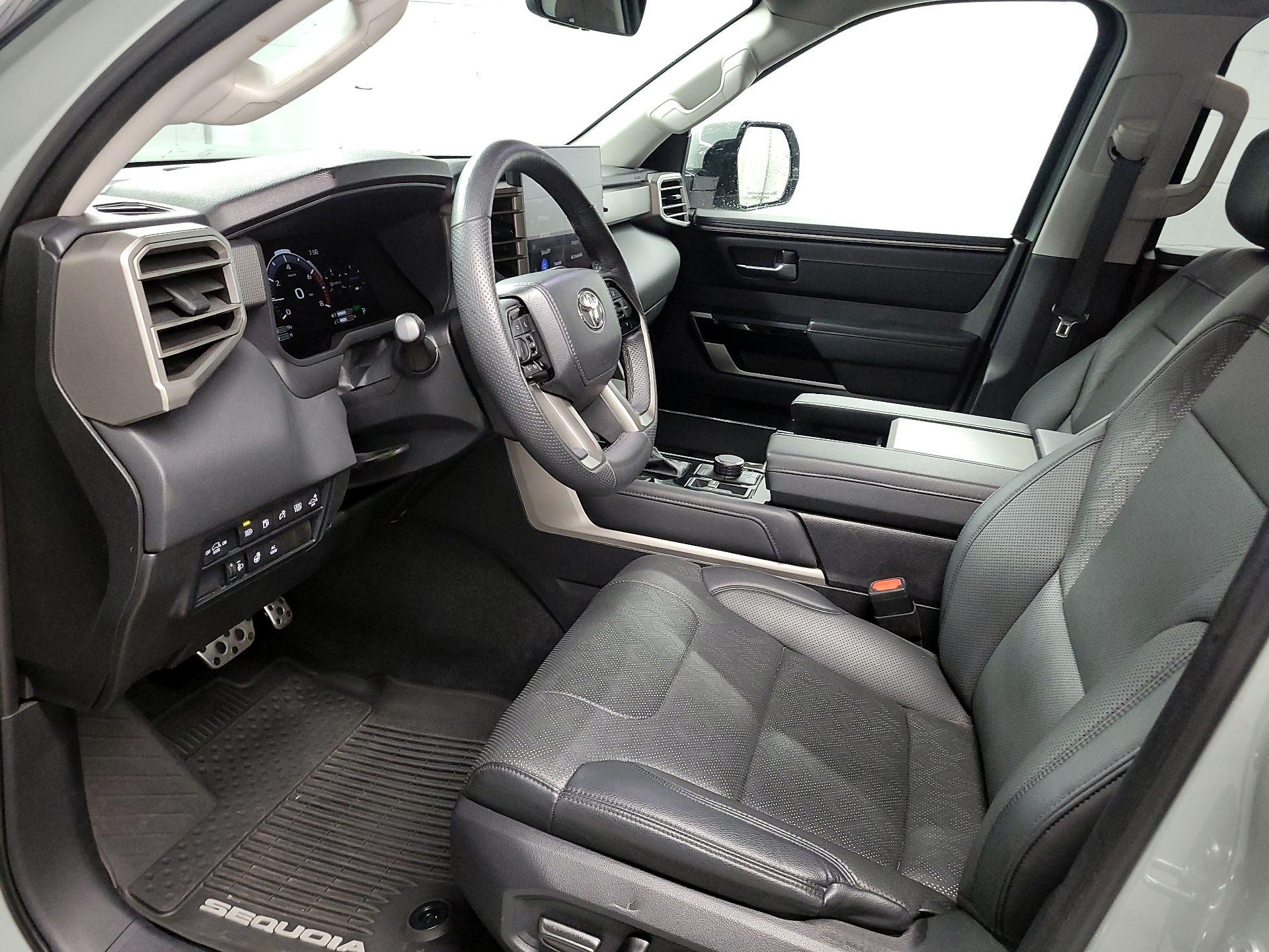 Thumbnail: 2023 Toyota Sequoia - 11