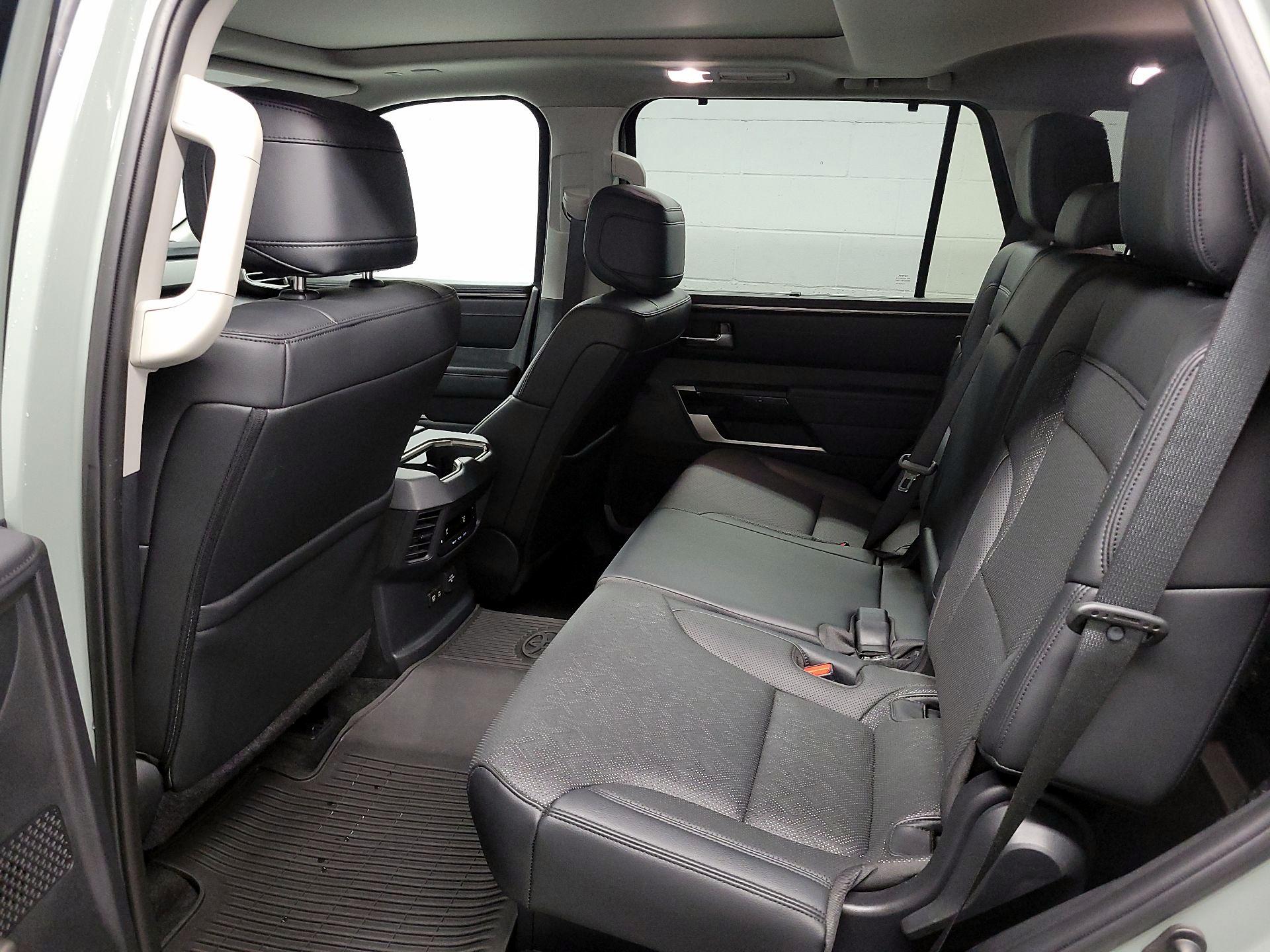 Thumbnail: 2023 Toyota Sequoia - 17