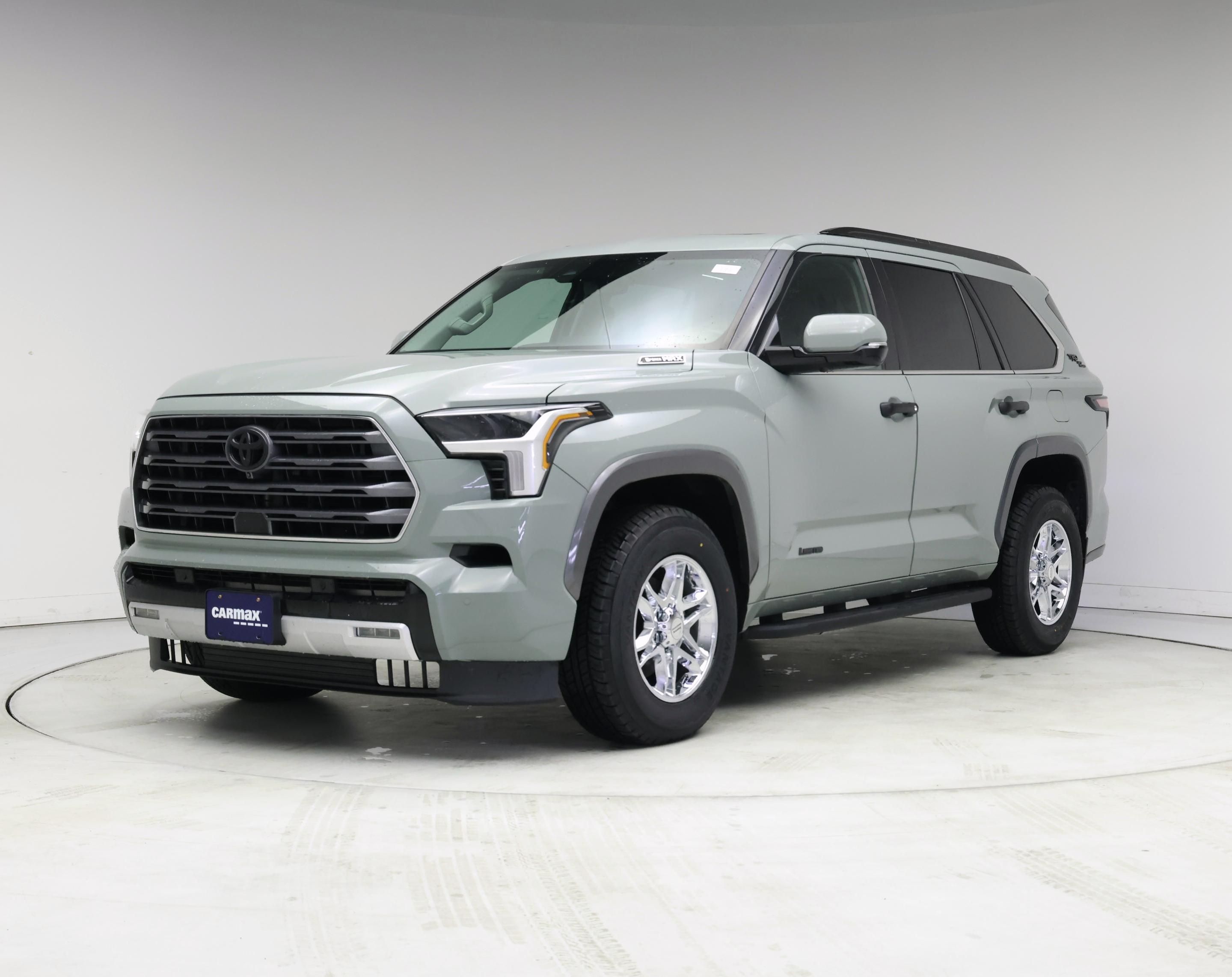 Thumbnail: 2023 Toyota Sequoia - 4