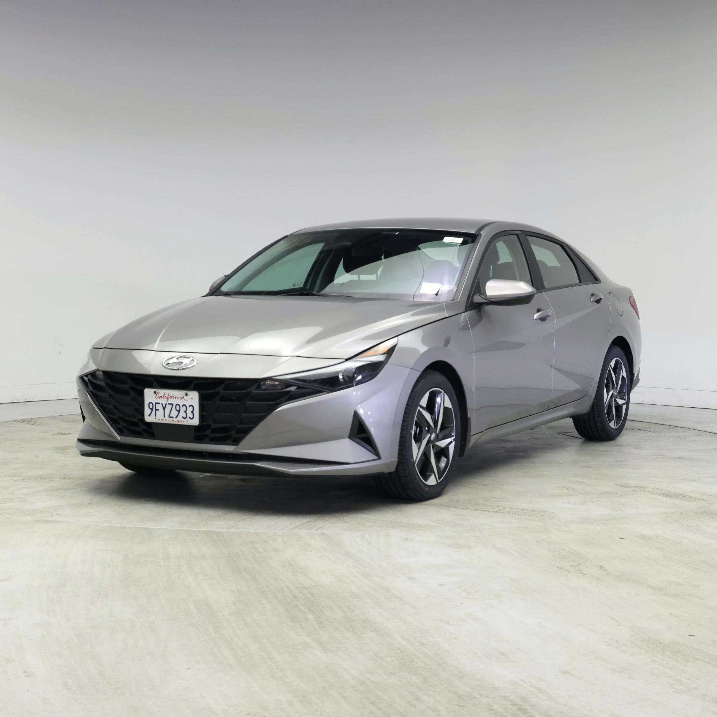 Thumbnail: 2023 Hyundai Elantra - 4