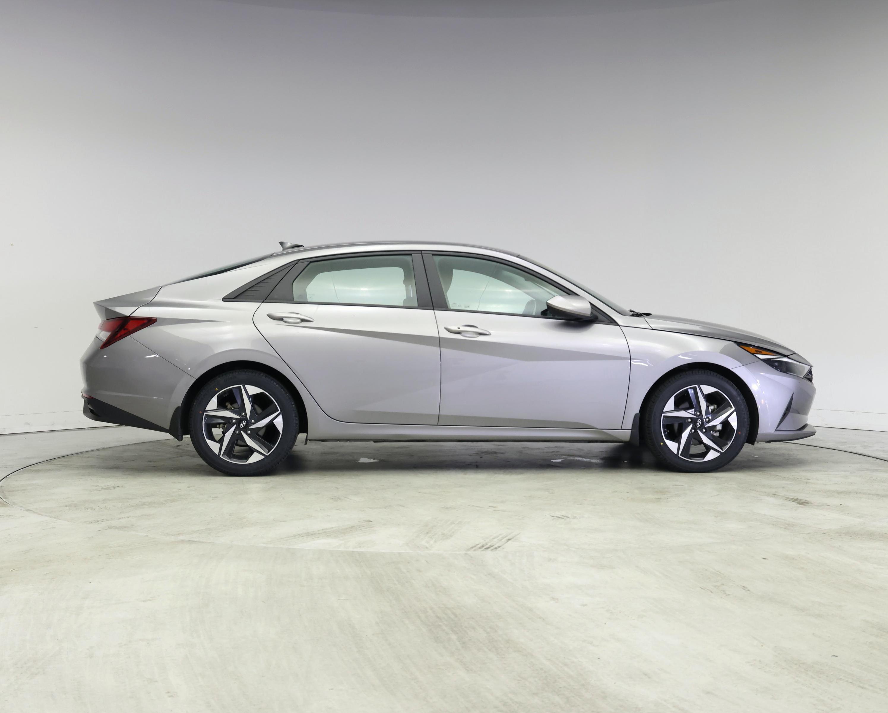 Thumbnail: 2023 Hyundai Elantra - 7